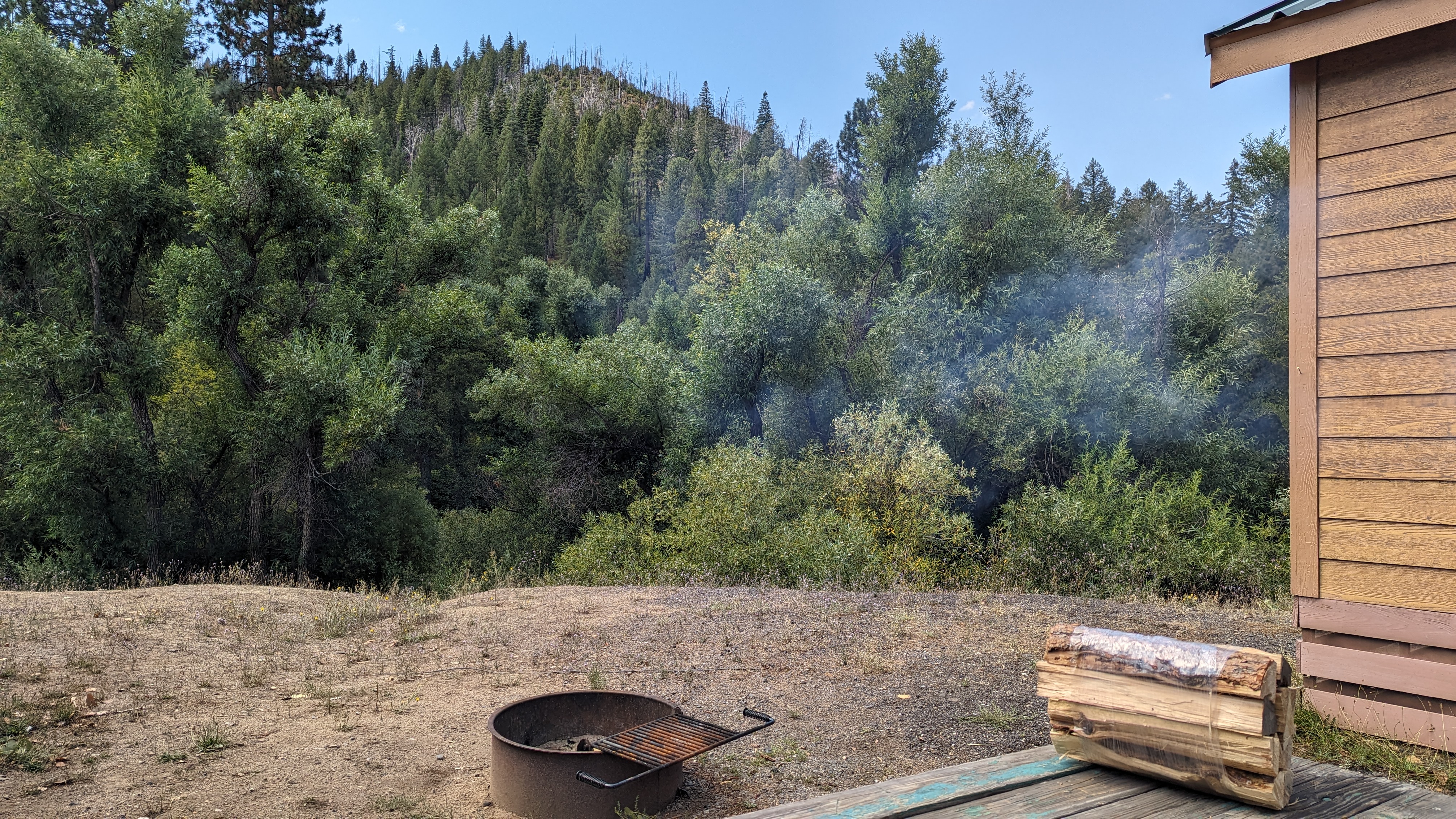 Thousand Trails Yosemite Lakes cabin view