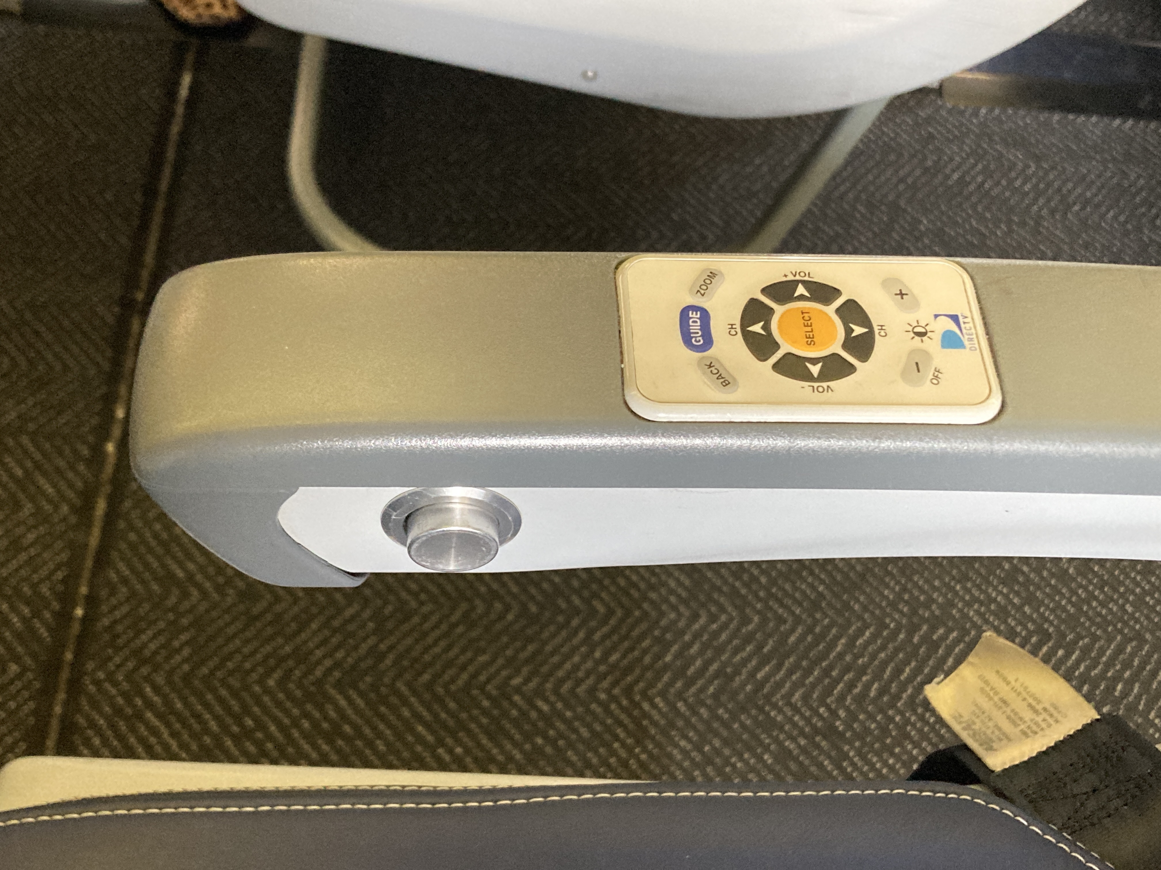 United B737 800 Island Hopper HNL PNI arm rest