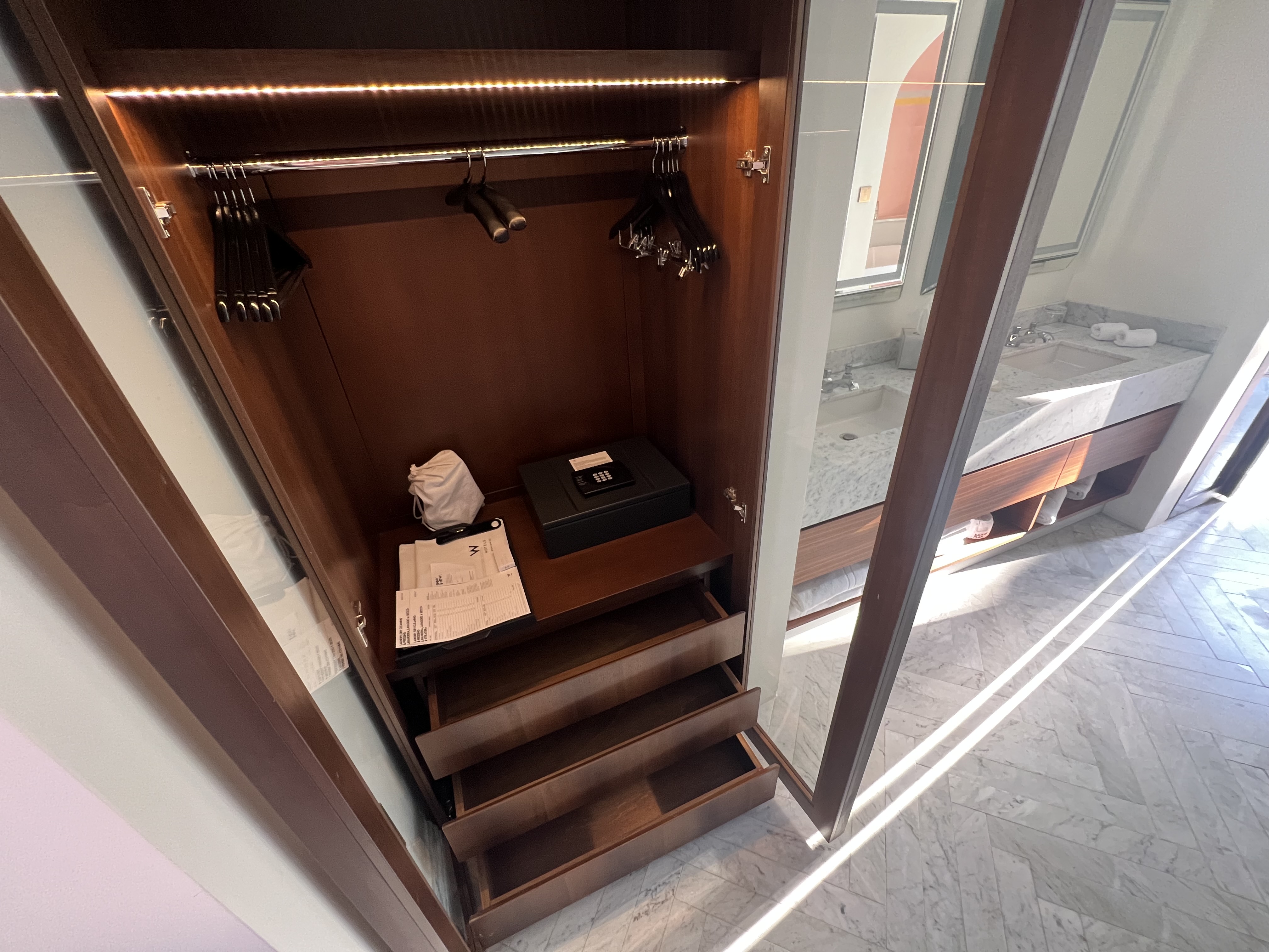 W Rome EWOW bathroom wardrobe
