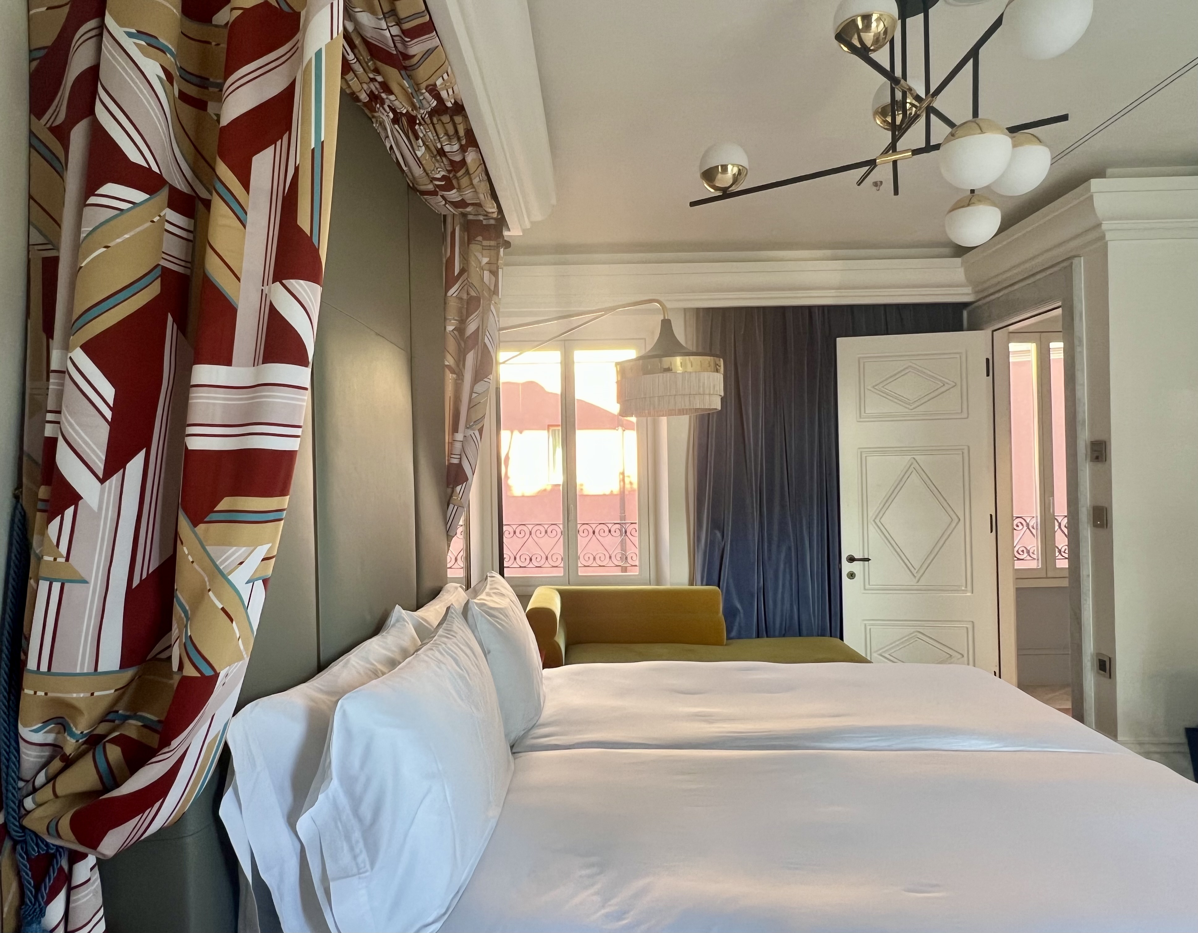 W Rome EWOW bed 