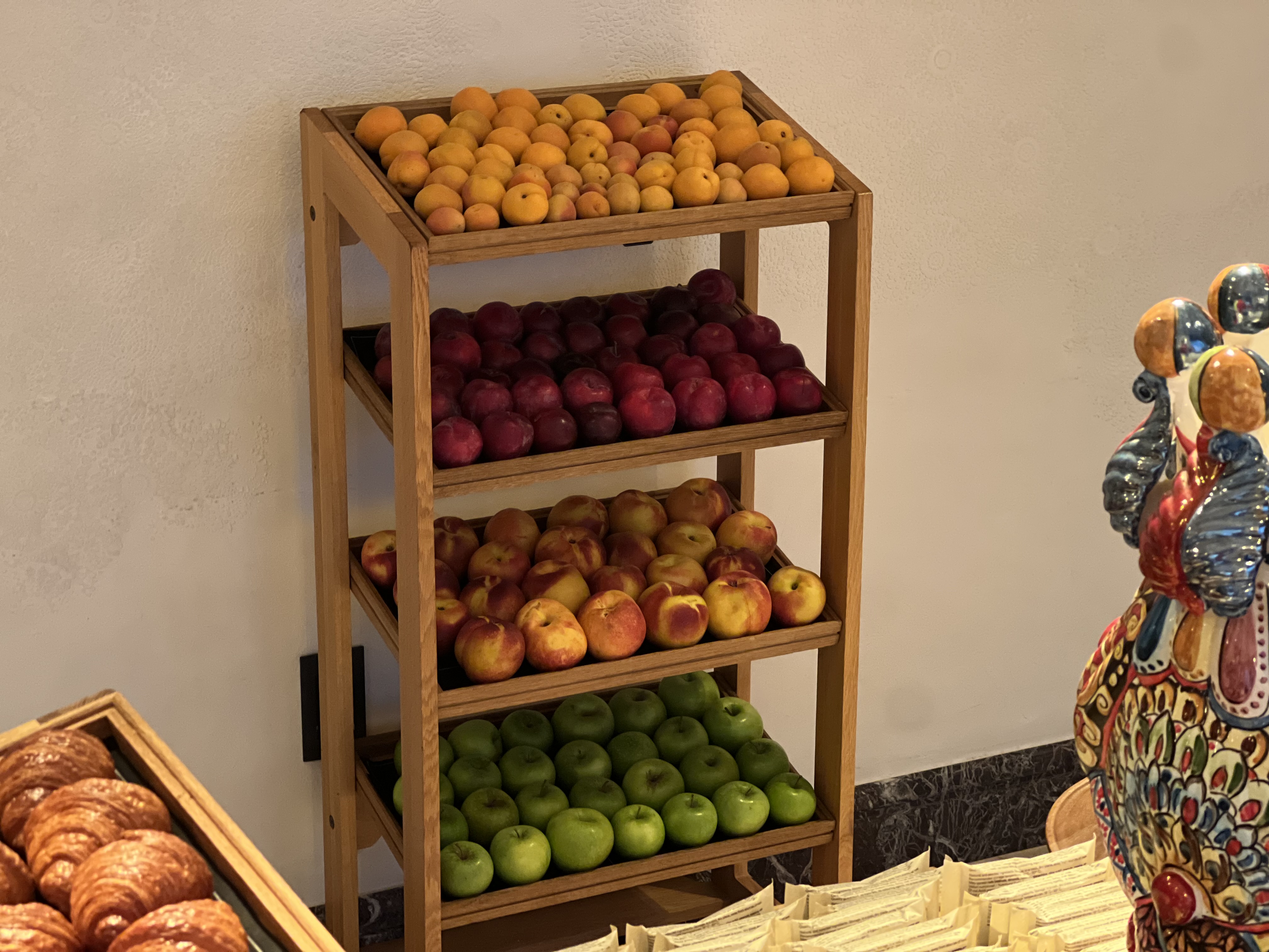W Rome FnB breakfast buffet fruit 