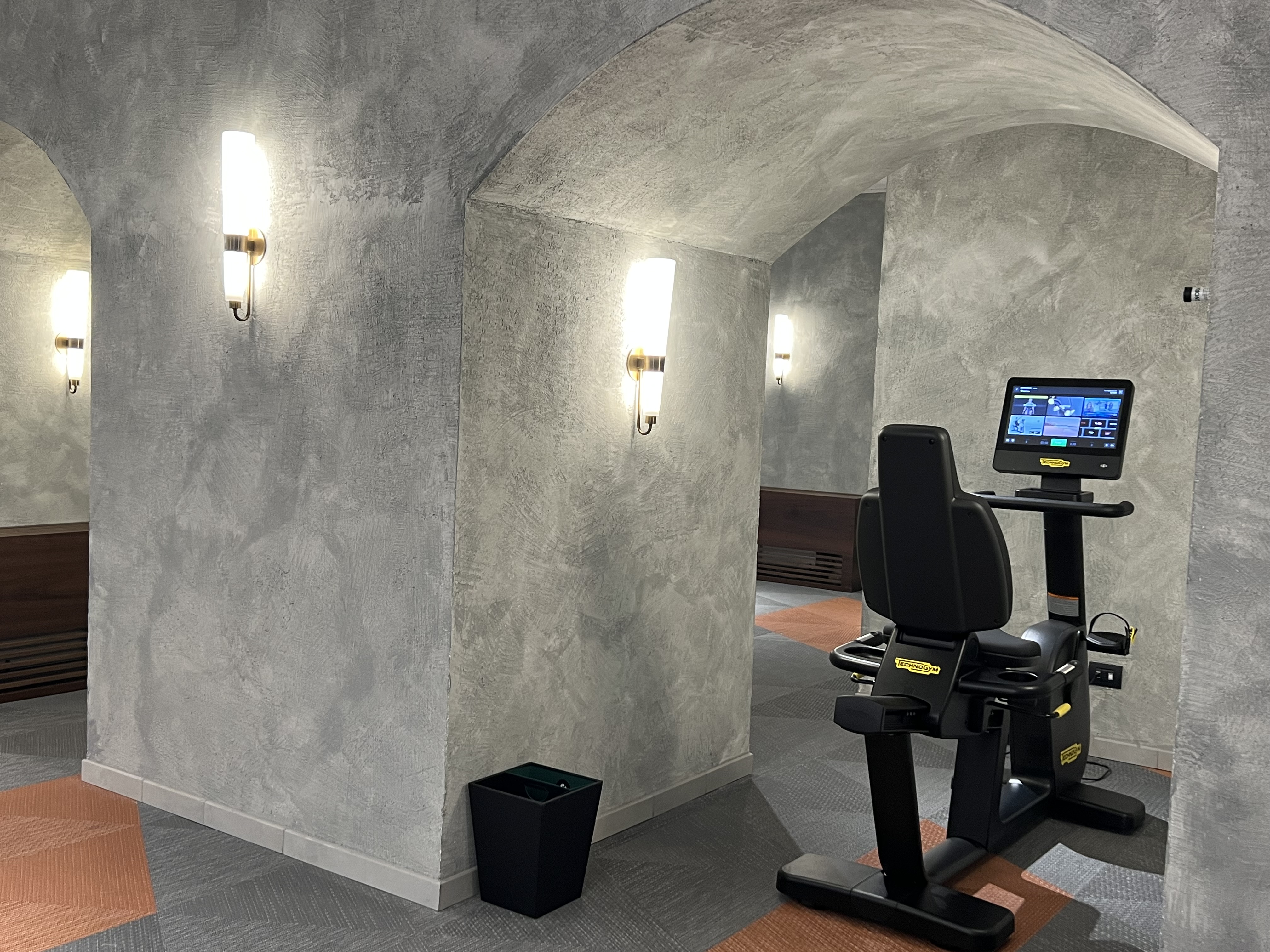 W Rome gym privacy