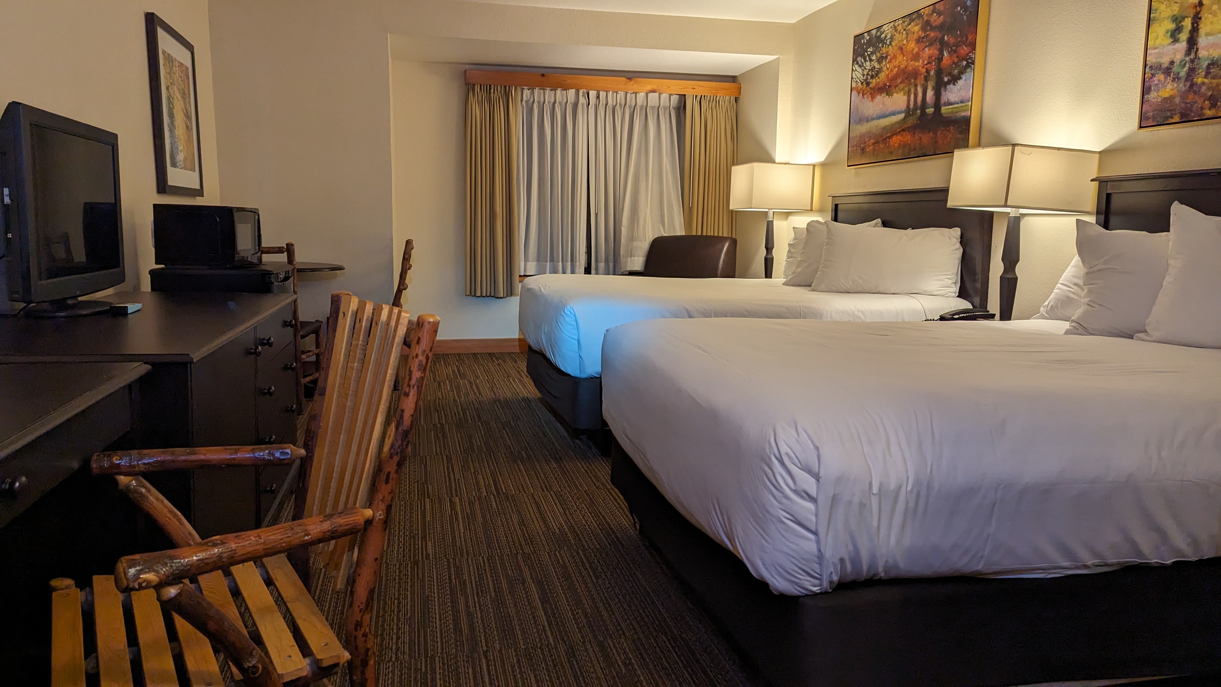 Wuksachi Lodge Sequoia National Park Sillman Building guestroom Wuksachi Lodge Sequoia National Park Sillman Building guestroom