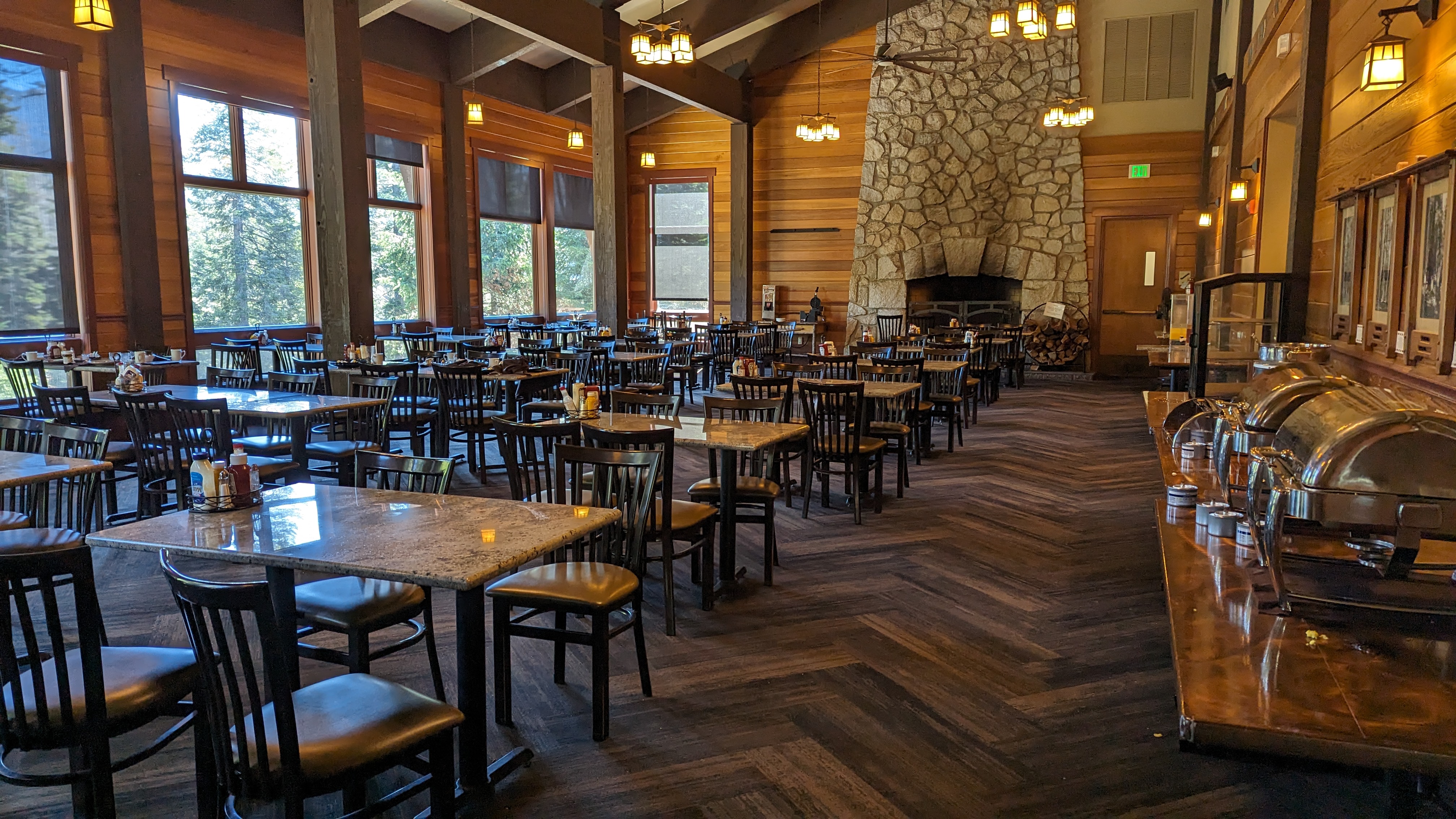 Wuksachi Lodge Sequoia National Park lodge restaurant breakfast Wuksachi Lodge Sequoia National Park lodge restaurant breakfast