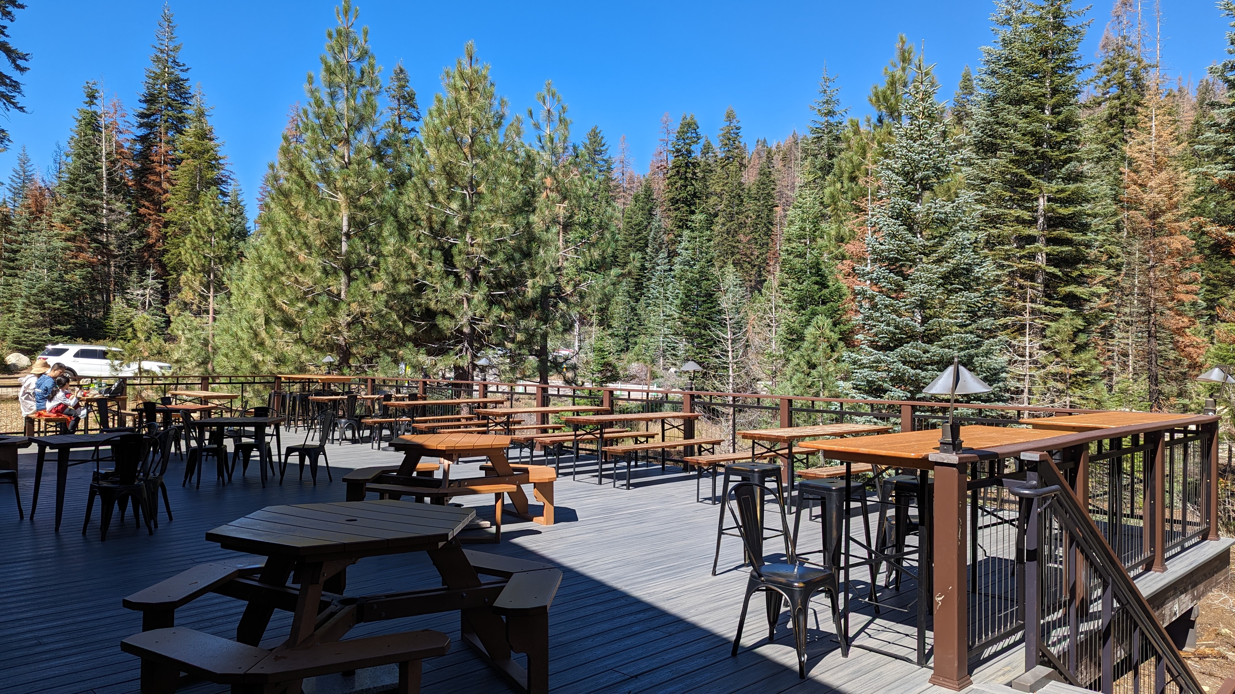 Wuksachi Lodge Sequoia National Park lodge restaurant patio Wuksachi Lodge Sequoia National Park lodge restaurant patio