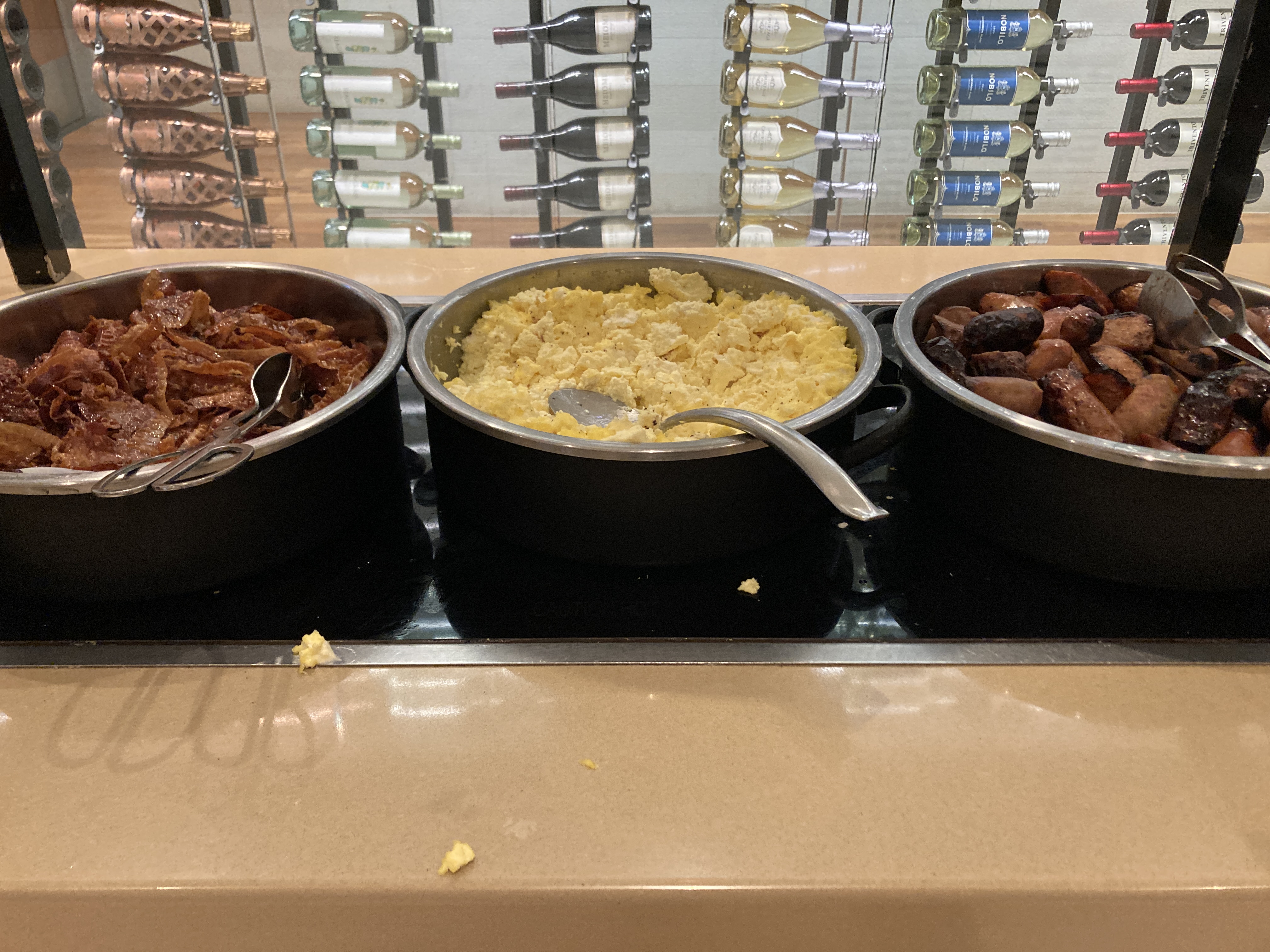 ANA premium economy Star Alliance lounge LAX hot food bar
