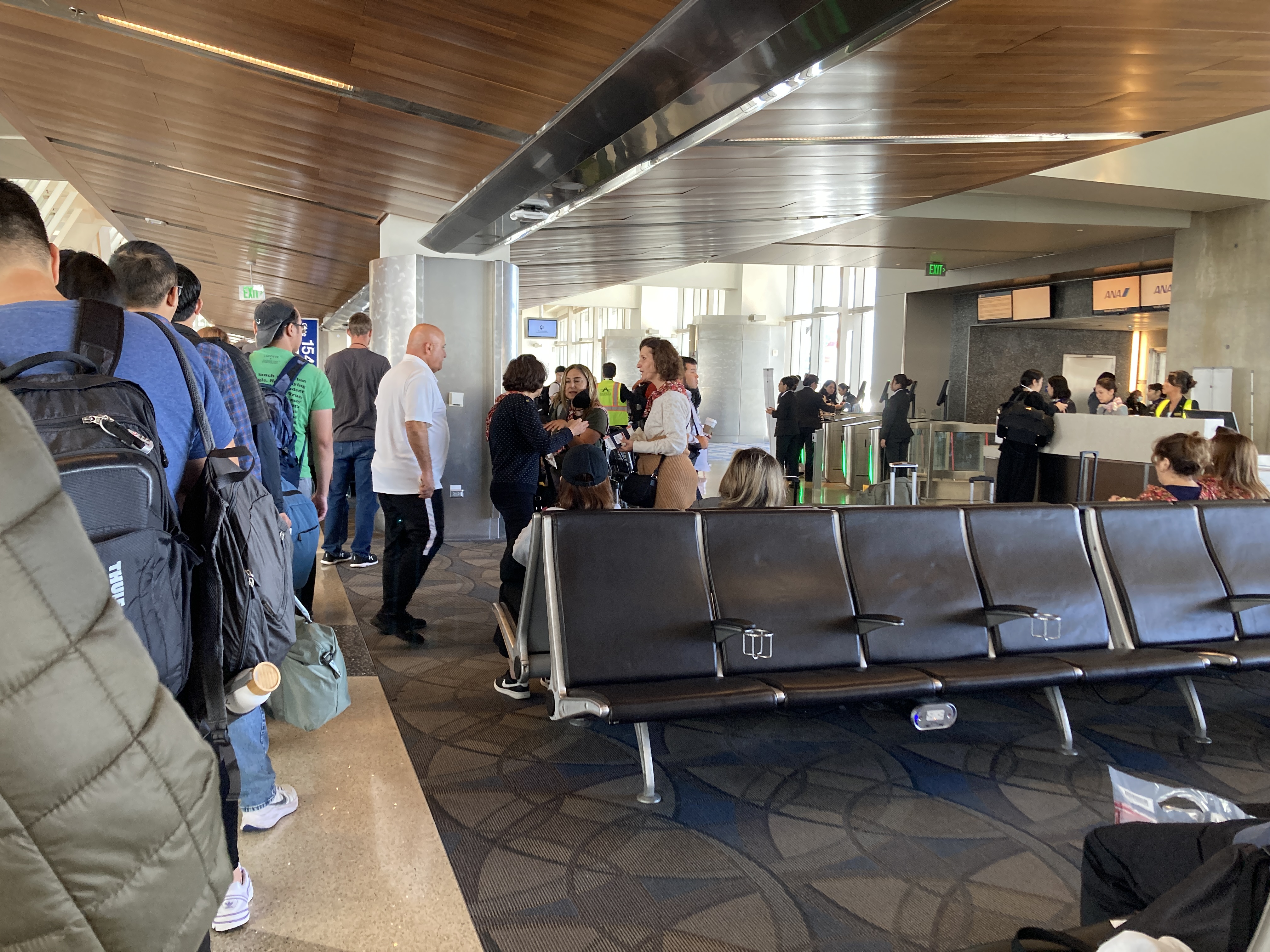 ANA premium economy boarding groups