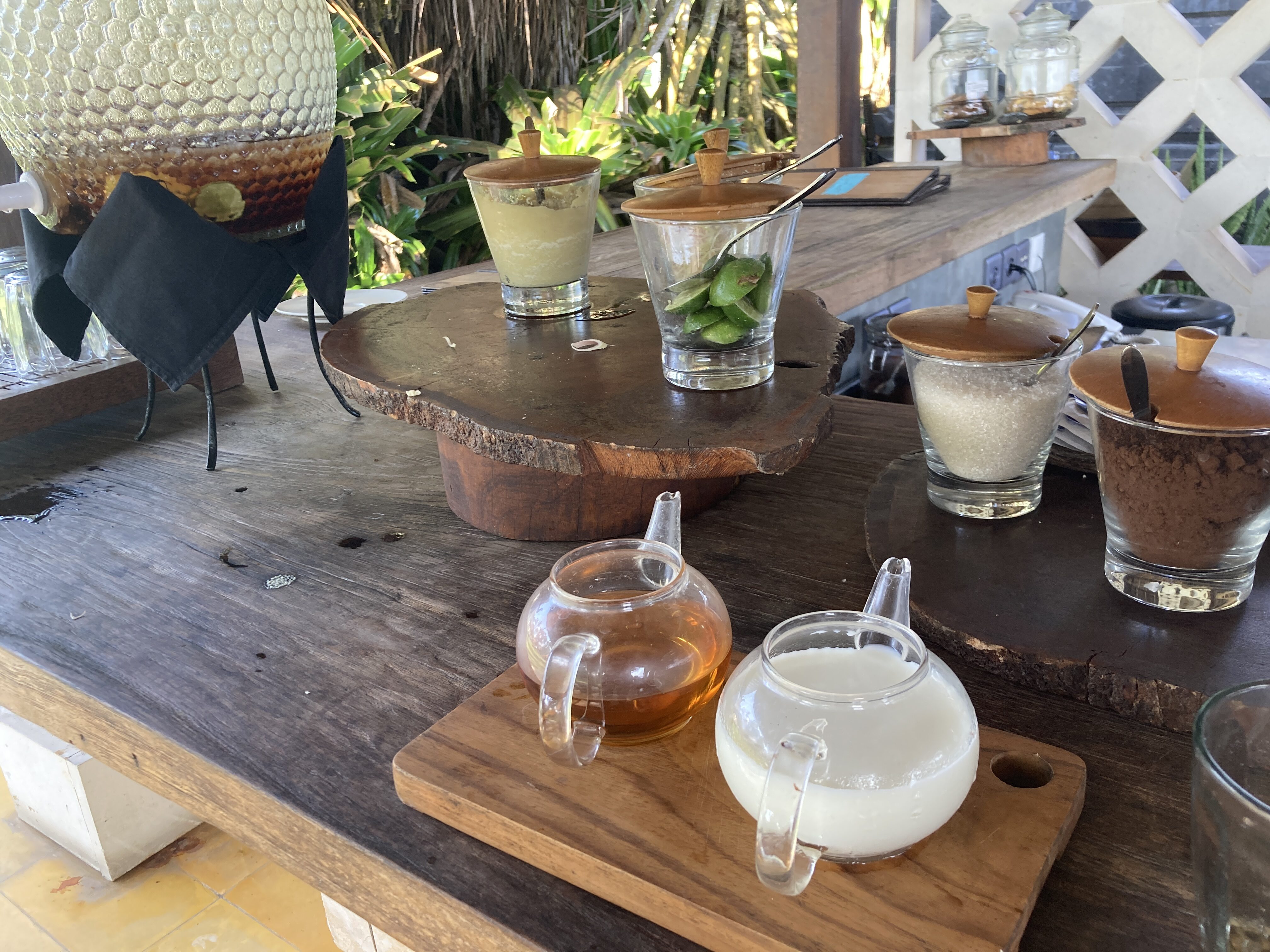 Alila Manggis Bali Ocean Bar afternoon tea coffee supplies Alila Manggis Bali Ocean Bar afternoon tea coffee supplies
