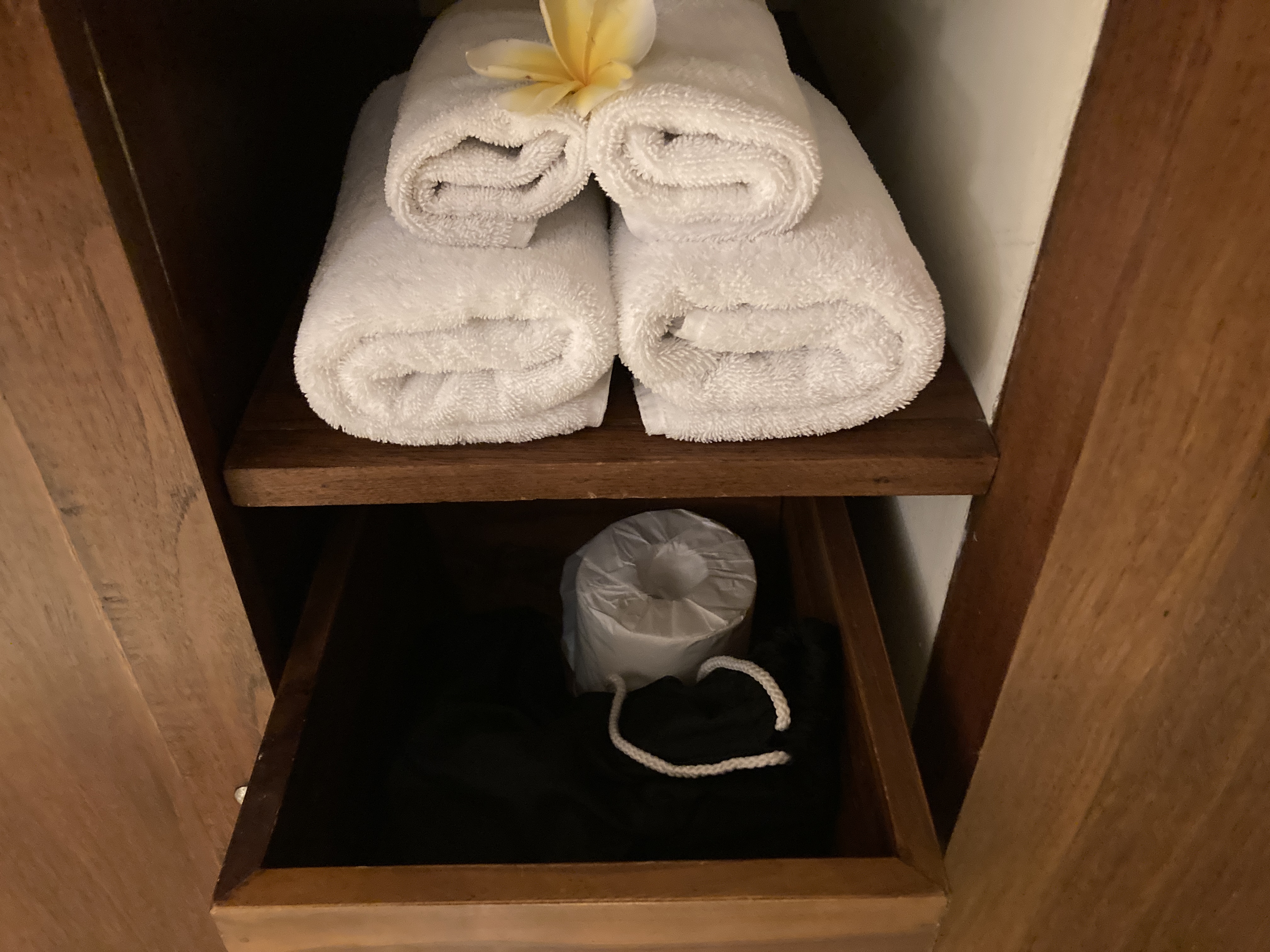 Alila Manggis Bali bathroom towels drawers Alila Manggis Bali bathroom towels drawers