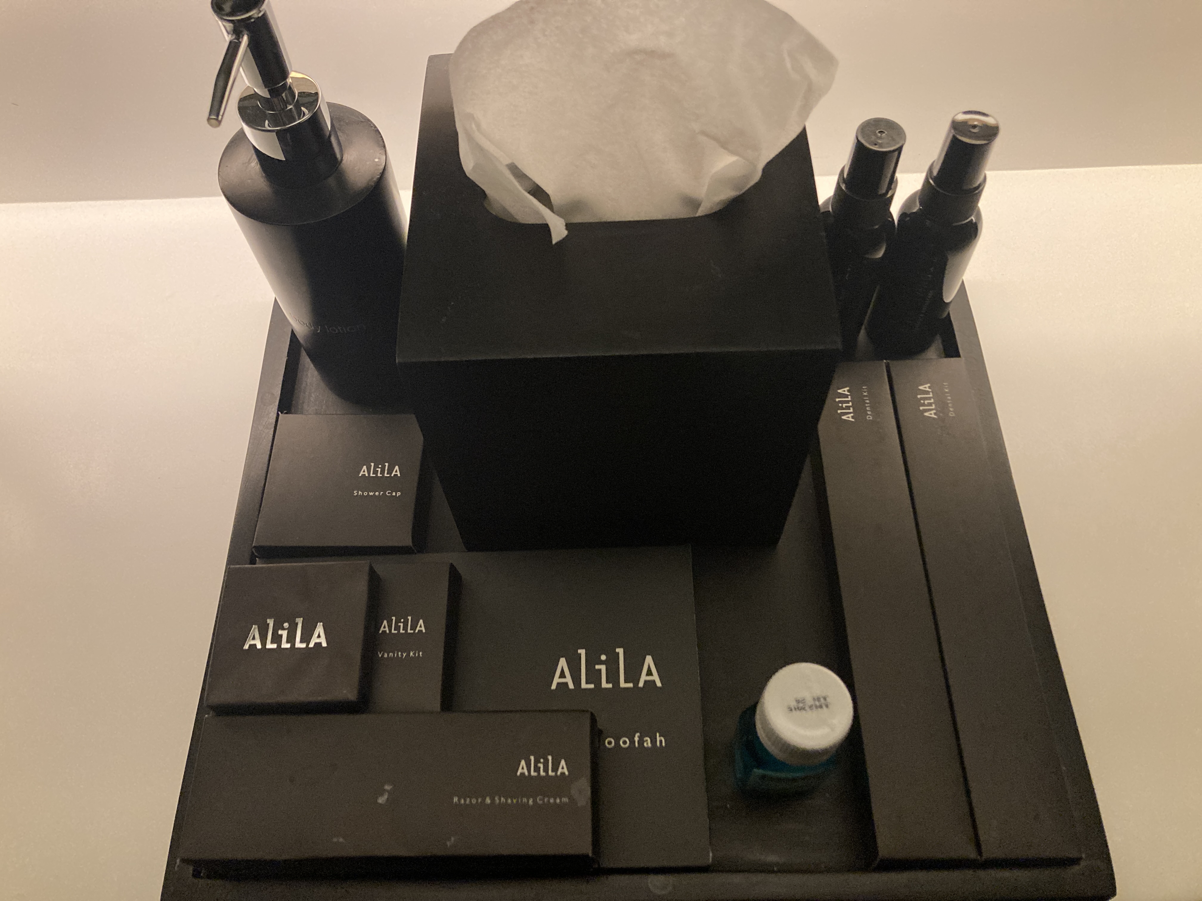Alila SCBD Jakarta bathroom toiletries Alila SCBD Jakarta bathroom toiletries