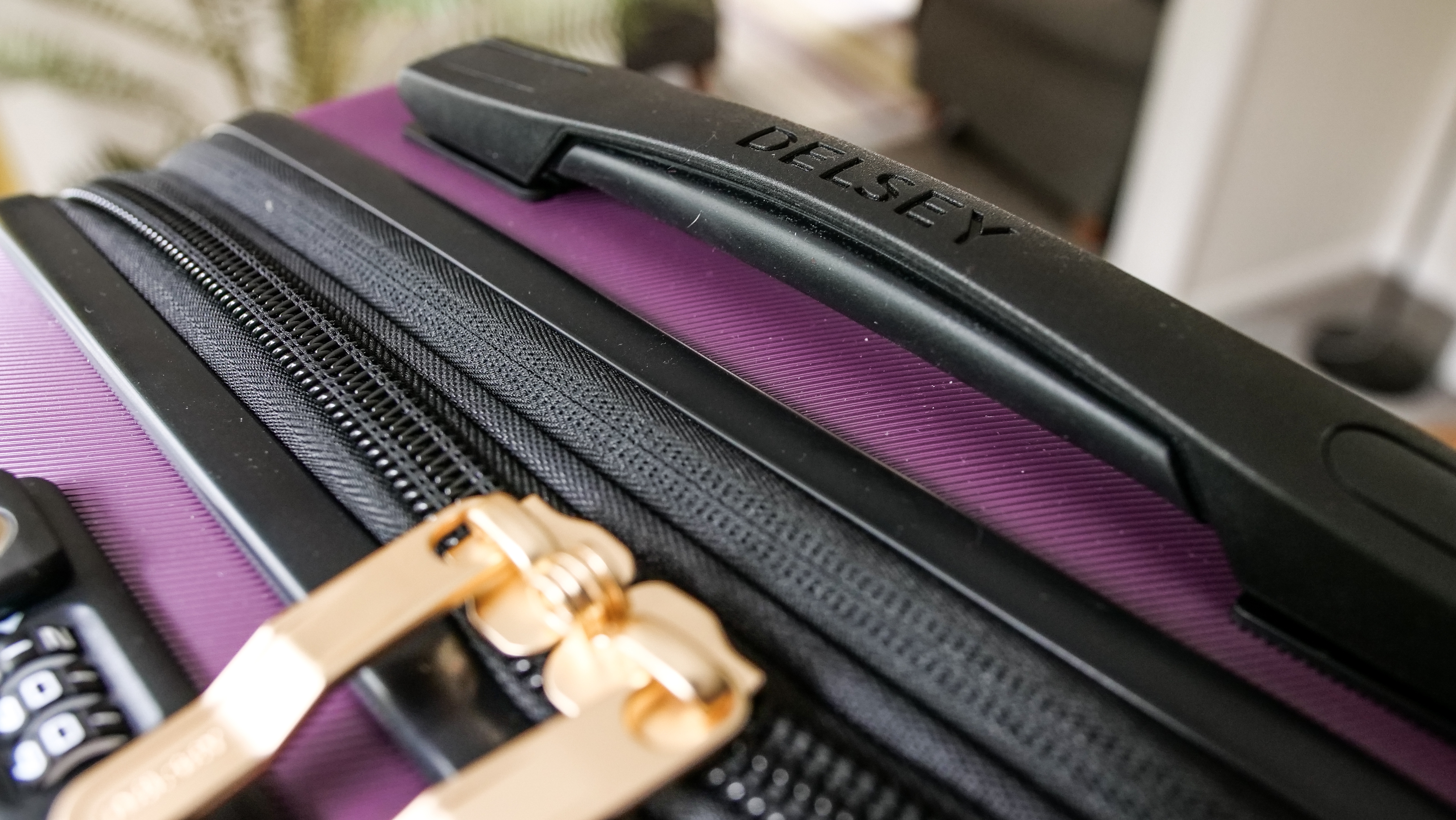 Delsey Paris Cruise 3.0 Hardside Handle