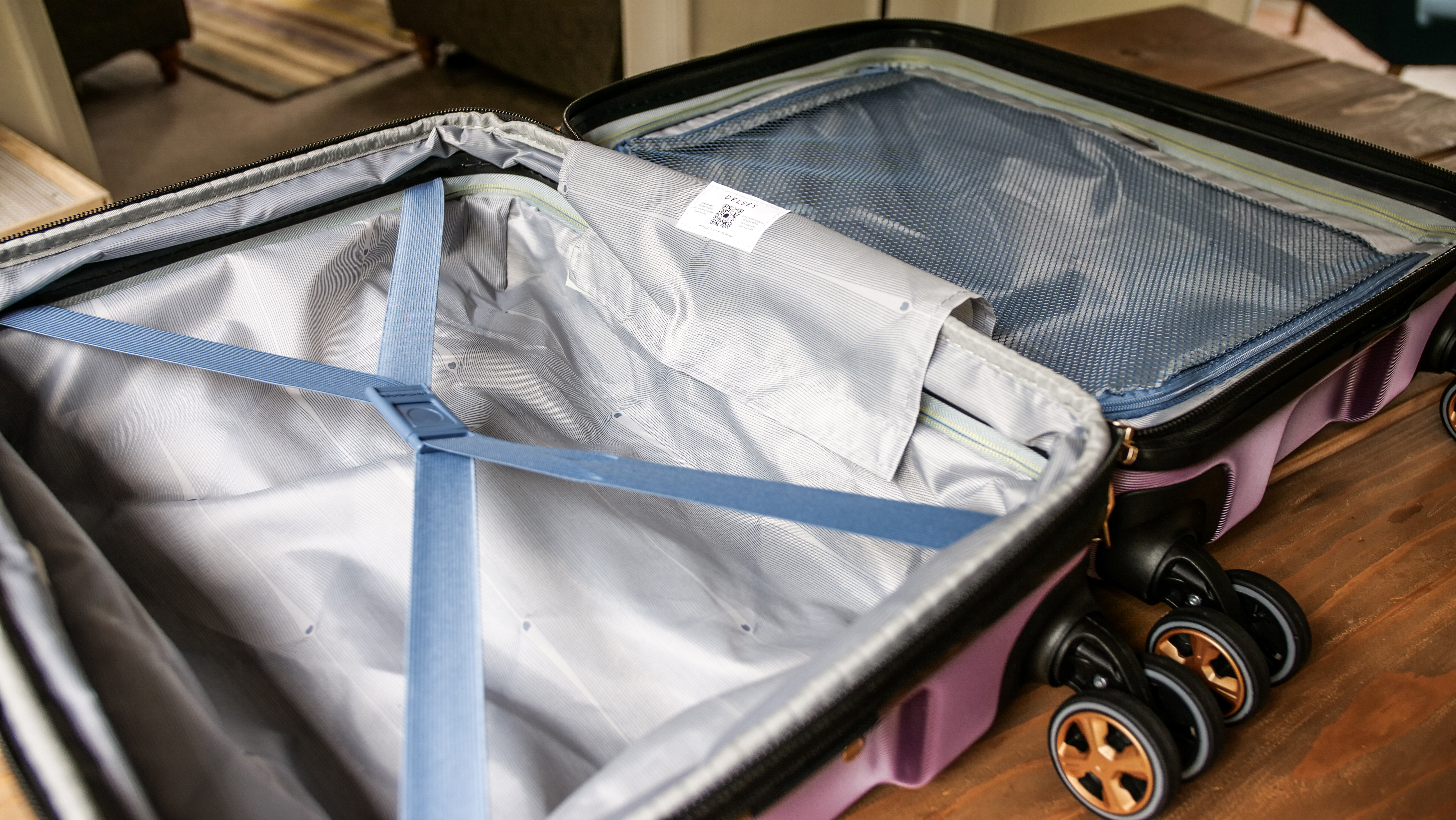 Delsey Paris Cruise 3.0 Hardside Interior Compartments