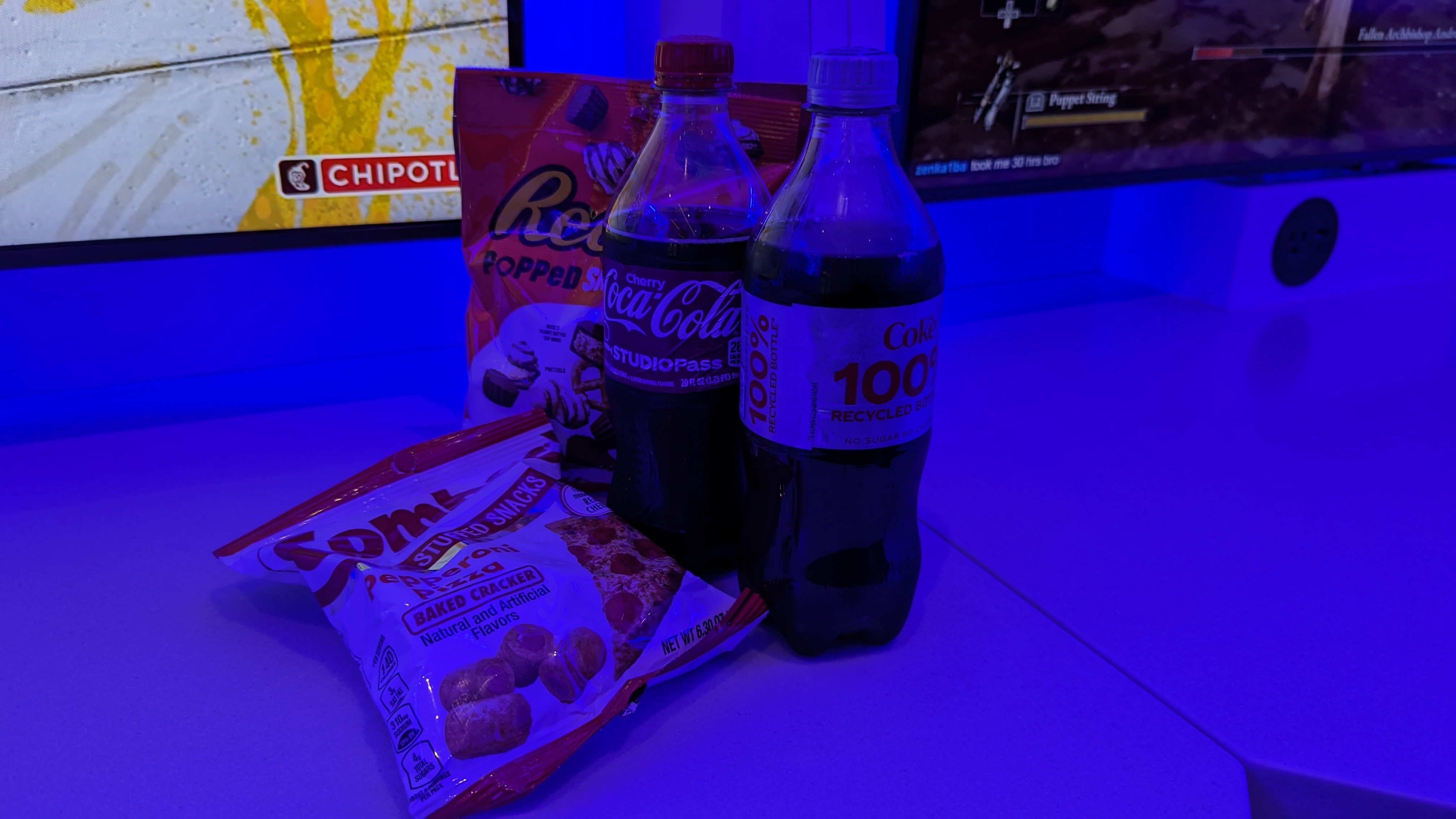 Gameway HOU lounge snacks and drinks