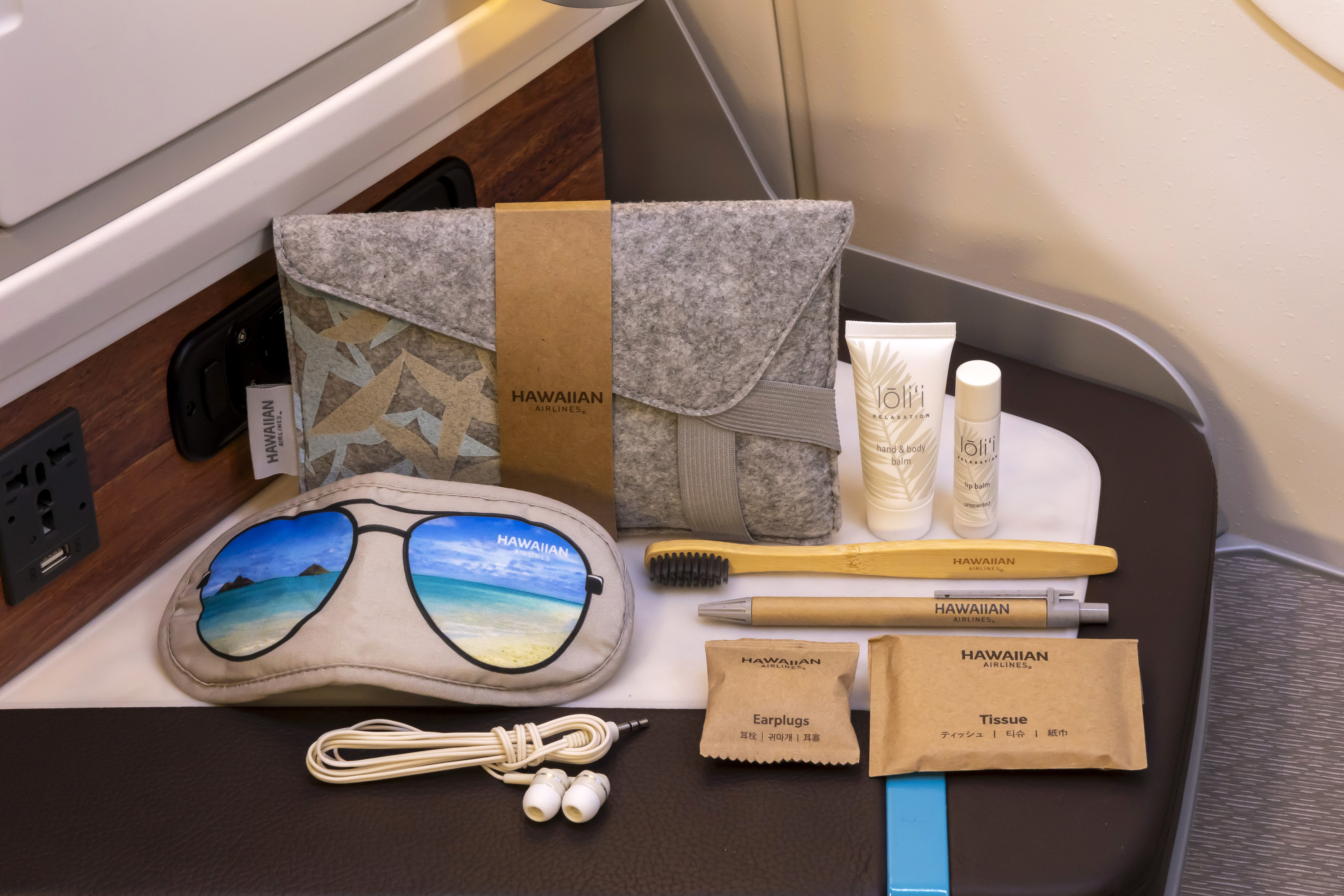 Hawaiian economy amenity kit