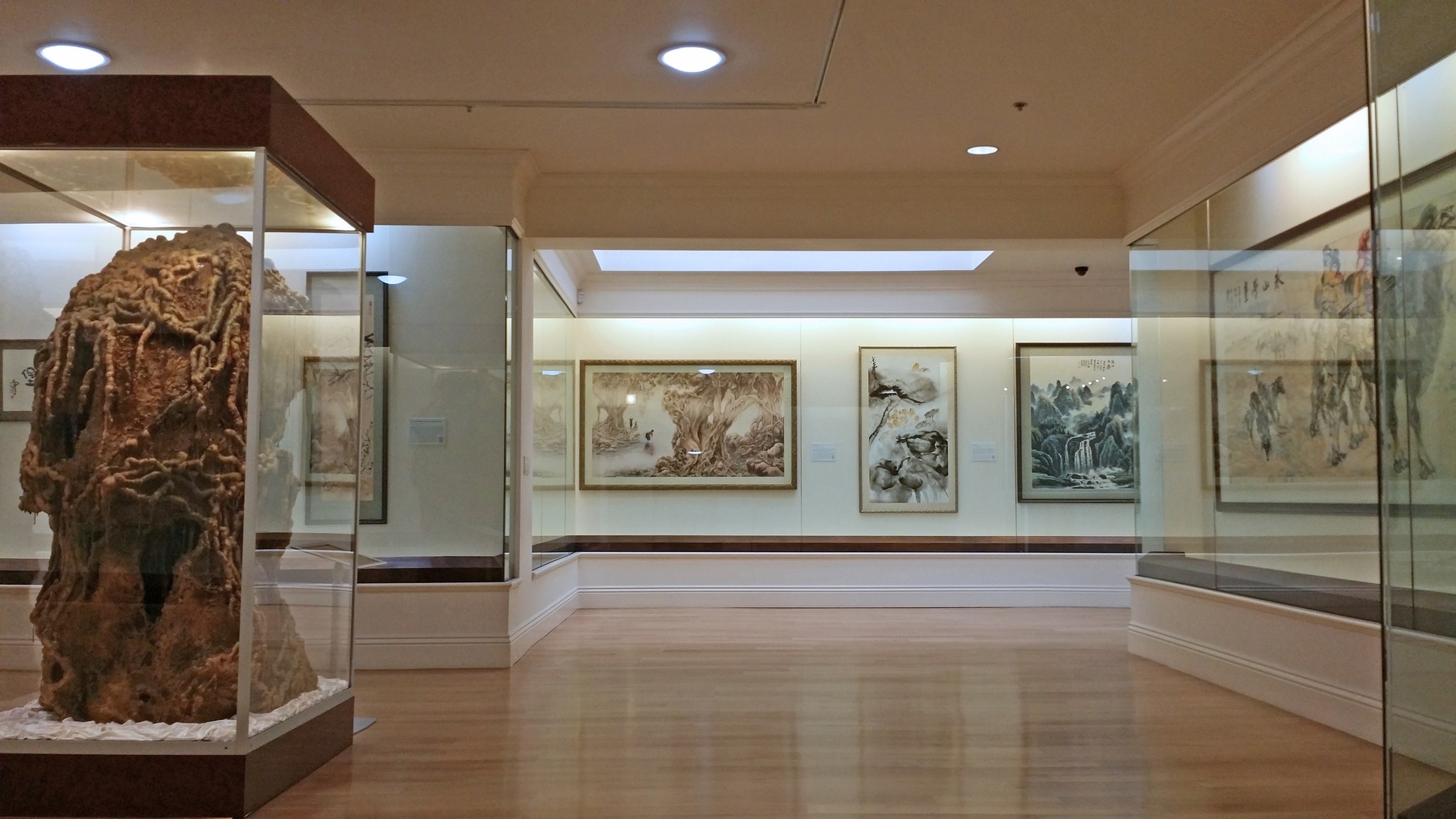 International Art Museum of America