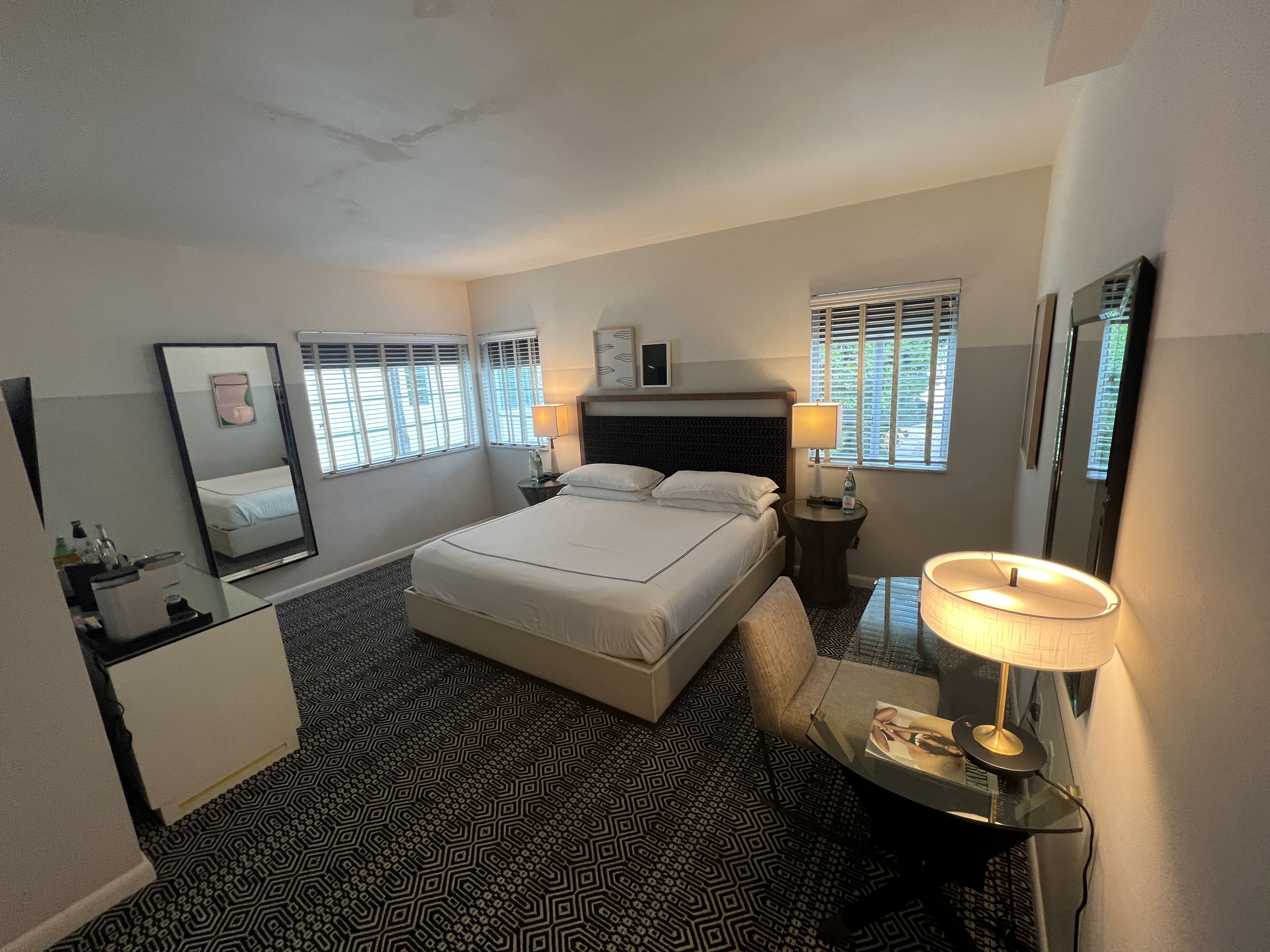 Kimpton Surfcomber Garden King Premium Garden View