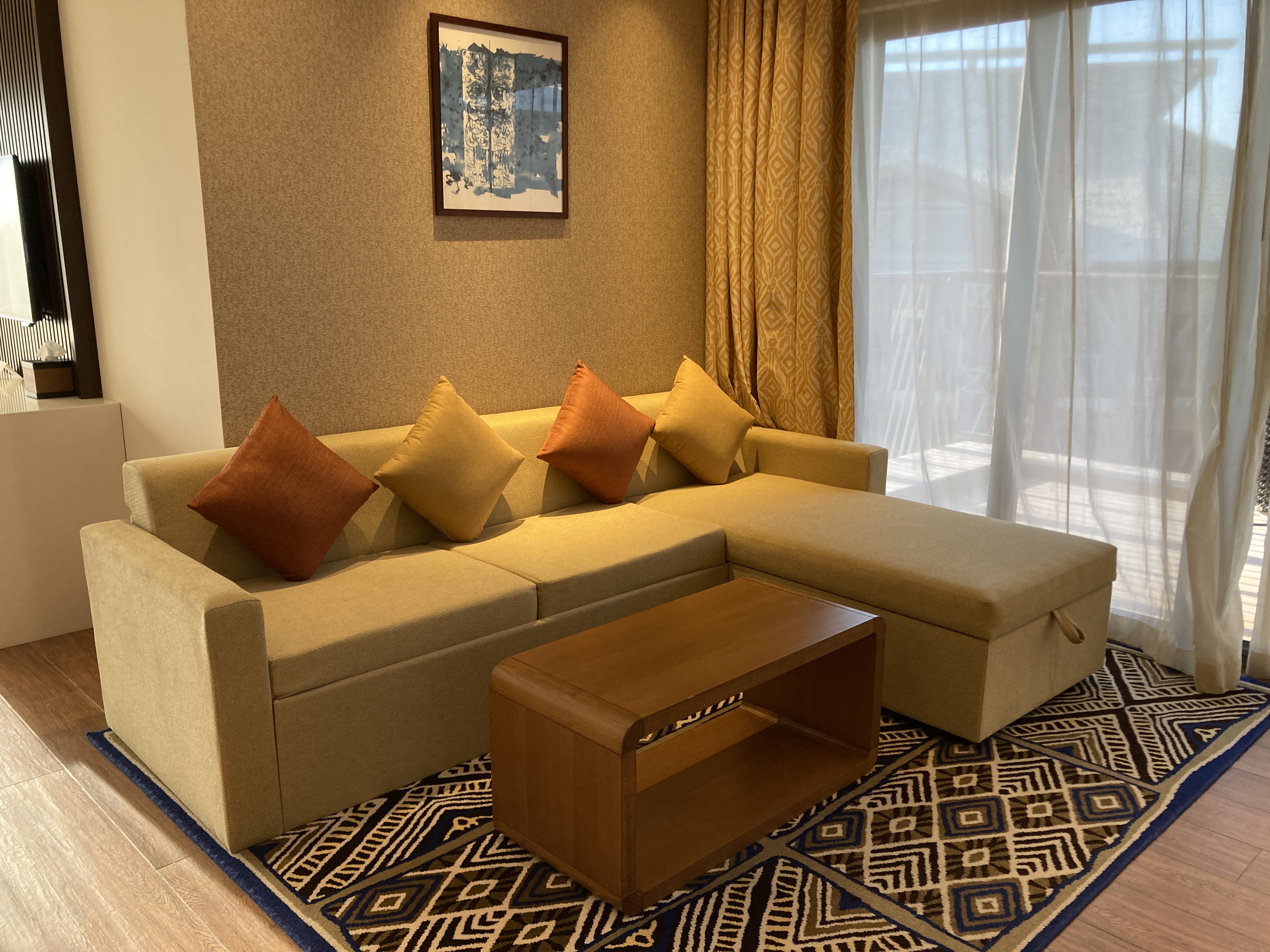Lapita Dubai Parks and Resorts Autograph Collection junior suite sofa Lapita Dubai Parks and Resorts Autograph Collection junior suite sofa
