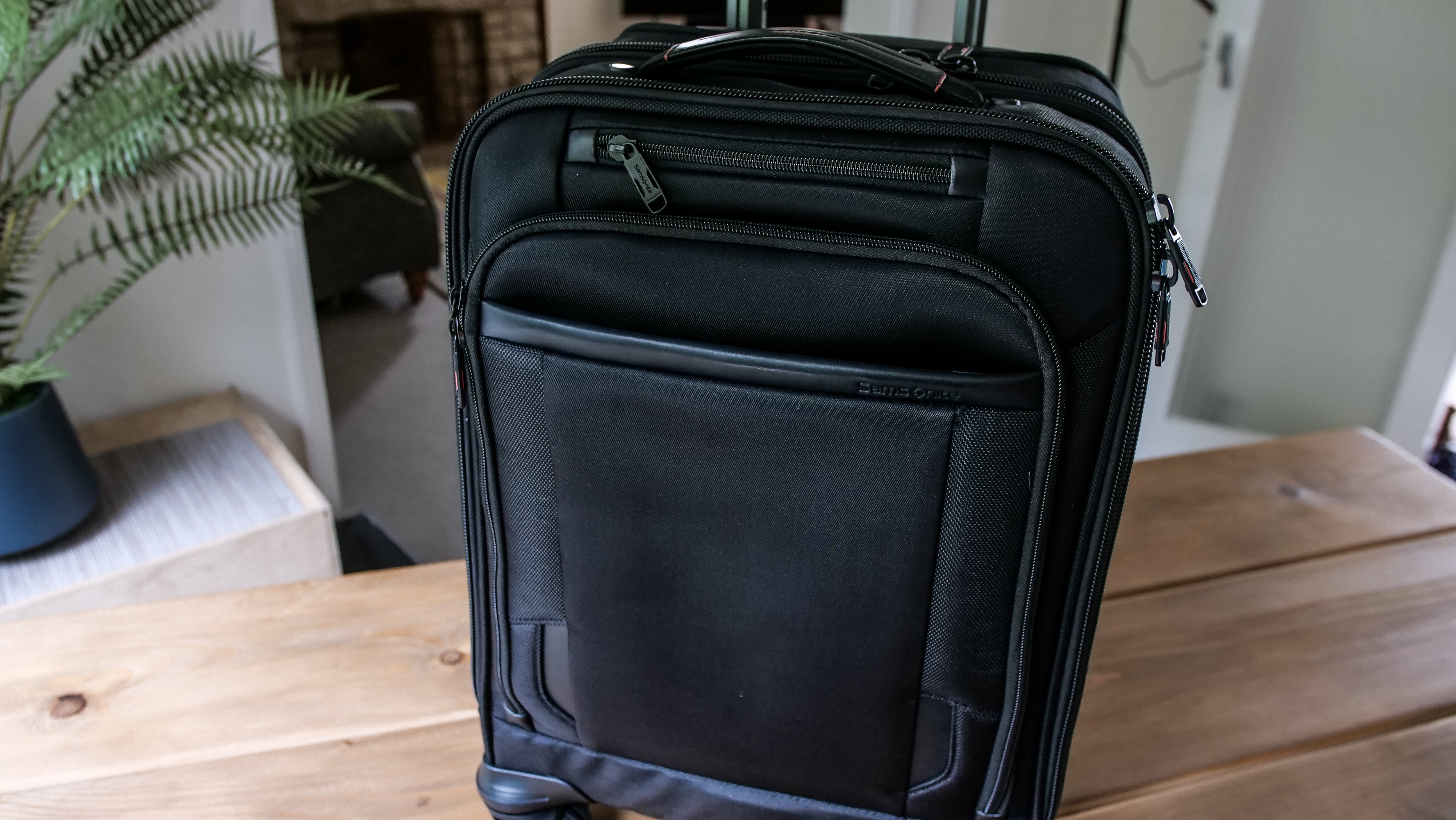 Samsonite Pro Travel Softside Style