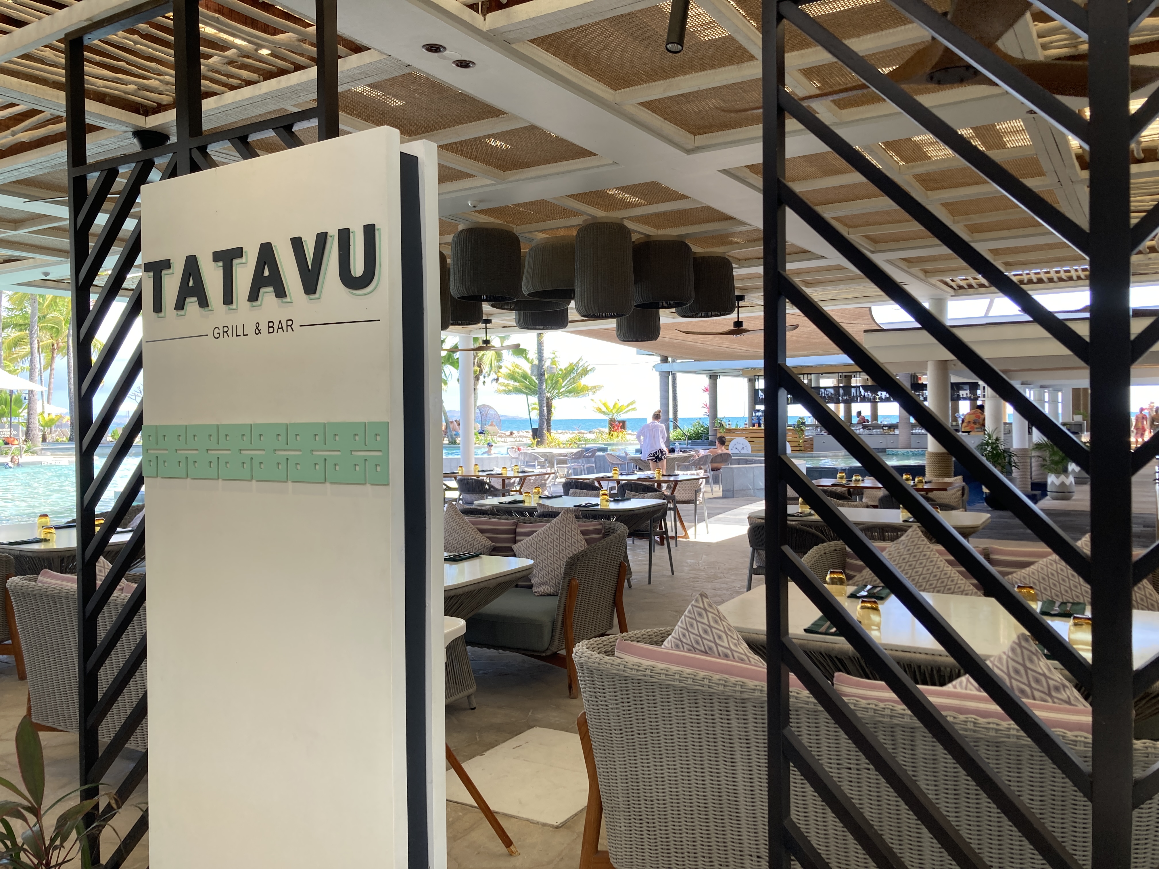 Sheraton Fiji Golf and Beach Resort Tatavu entrance