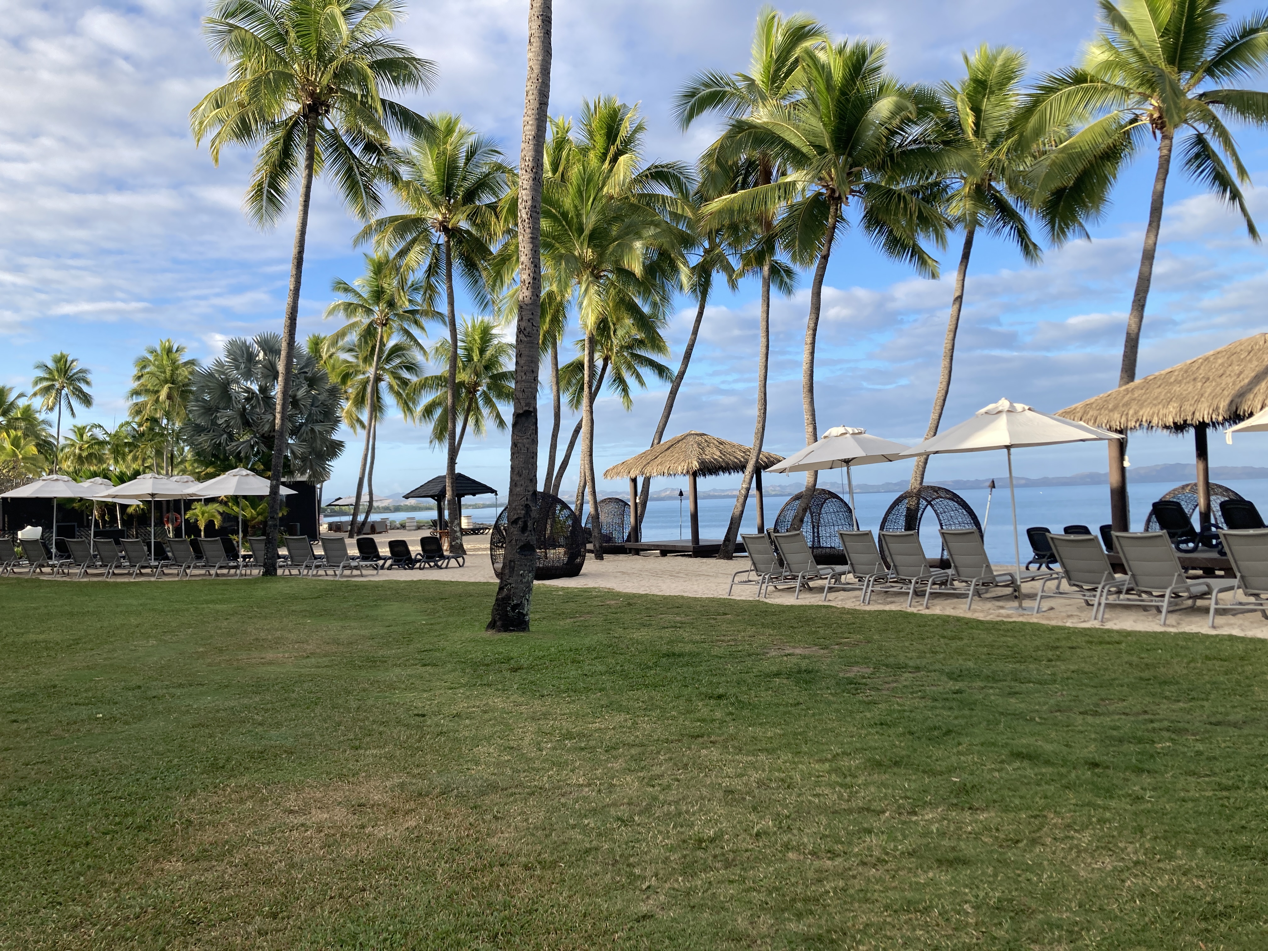 Sheraton Fiji Golf and Beach Resort beach seating options