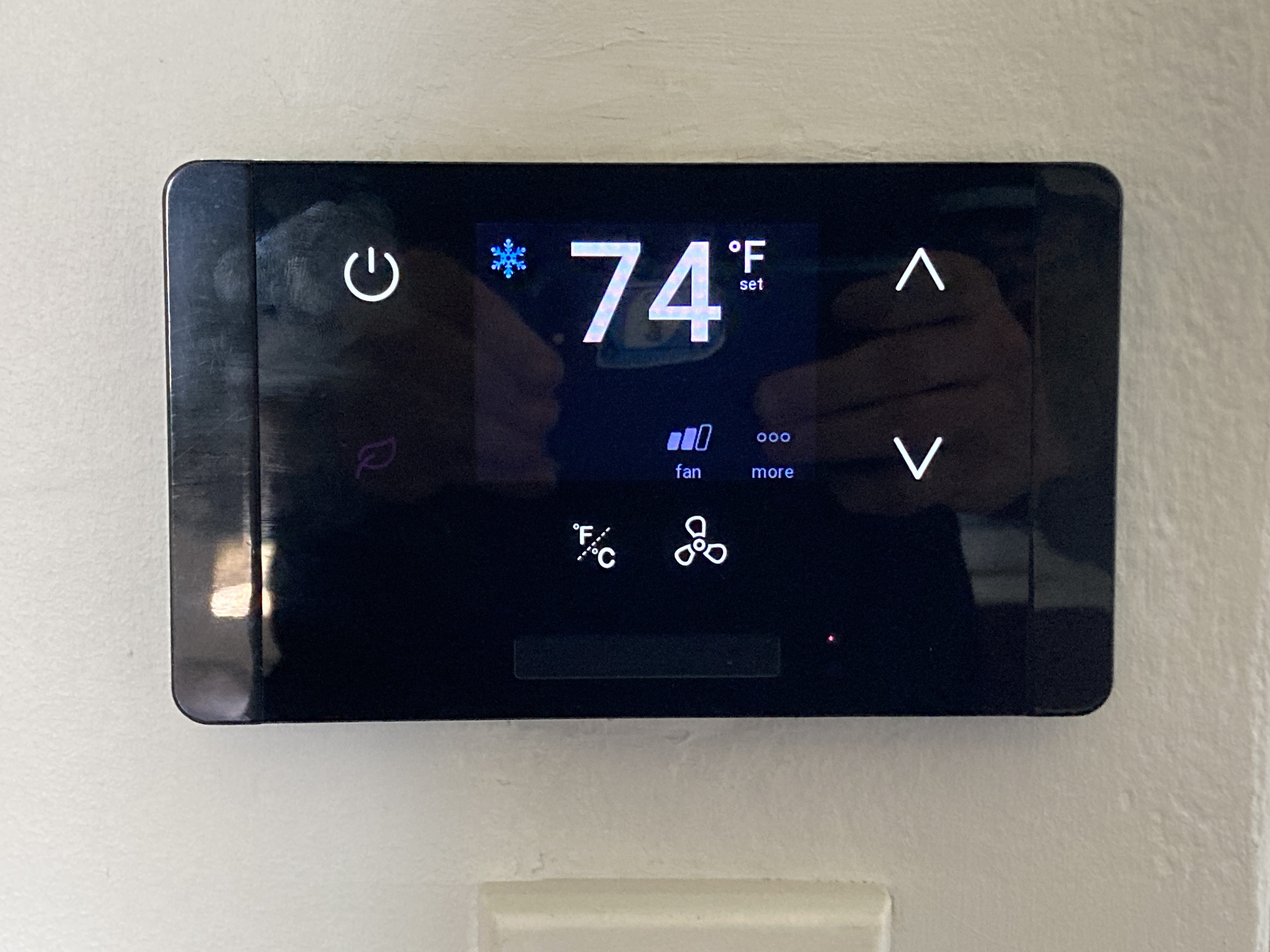 Sheraton Fiji Golf and Beach Resort bedroom thermostat