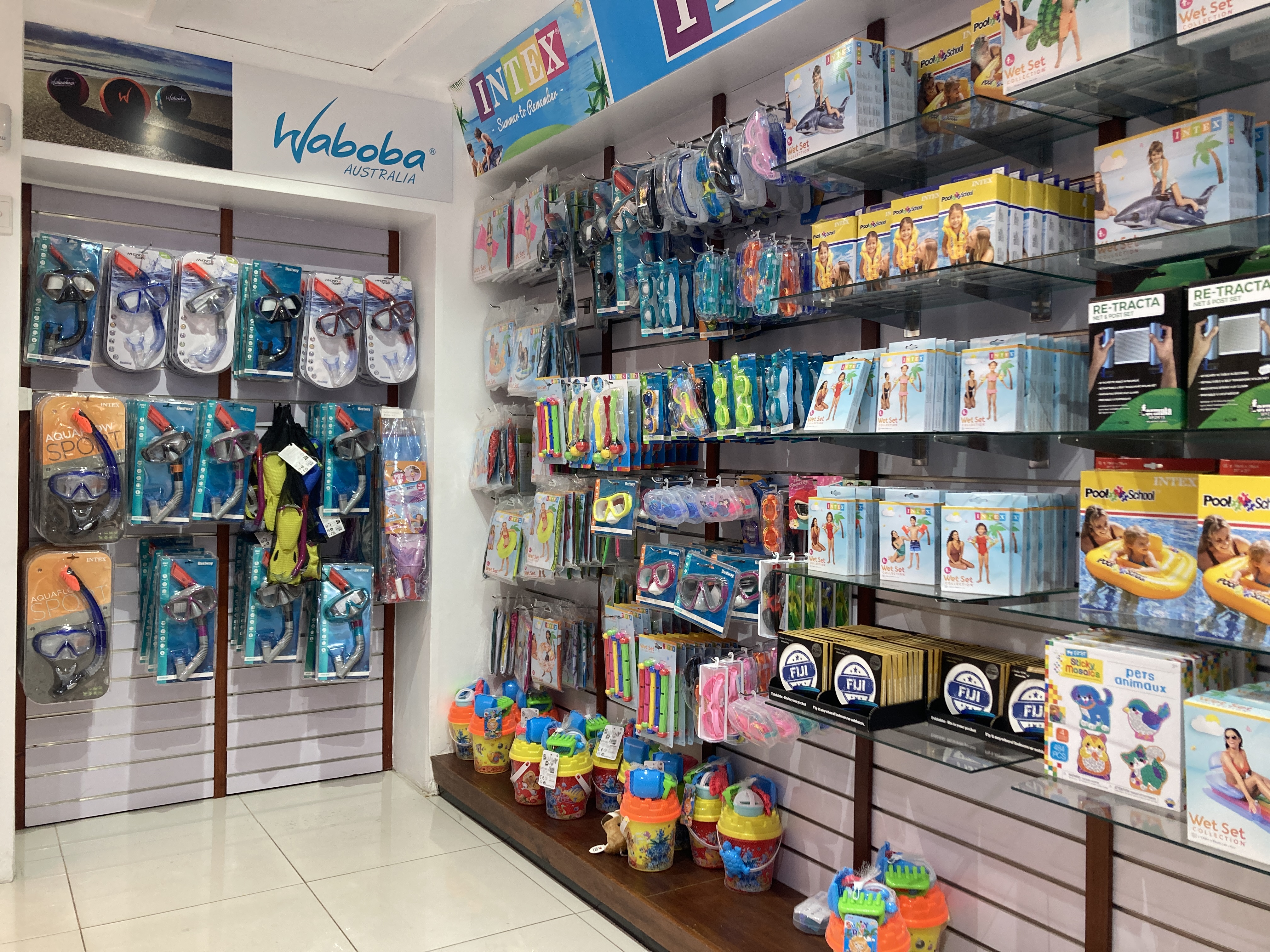 Sheraton Fiji Golf and Beach Resort convenience store pool supplies