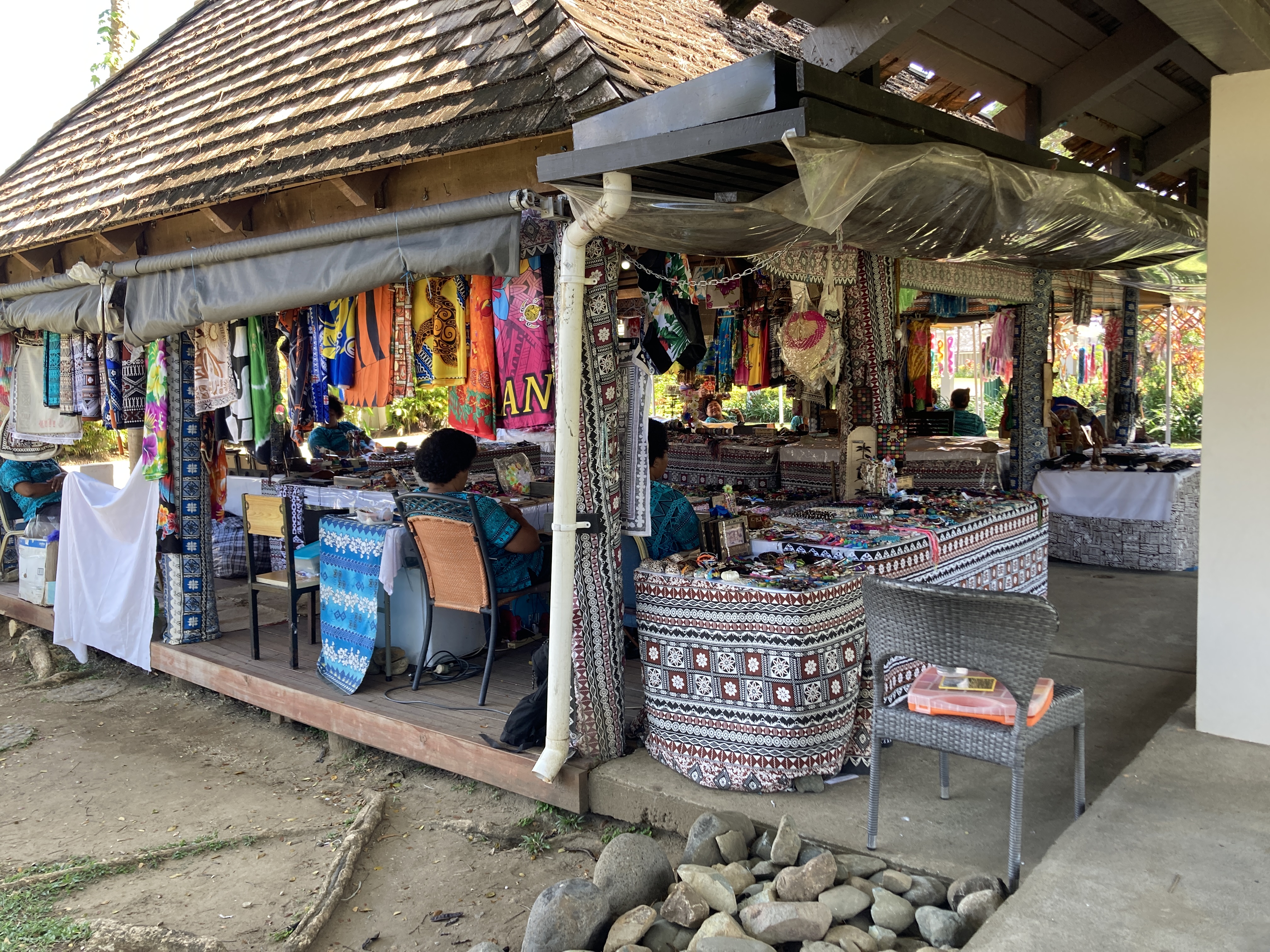 Sheraton Fiji Golf and Beach Resort handicraft market