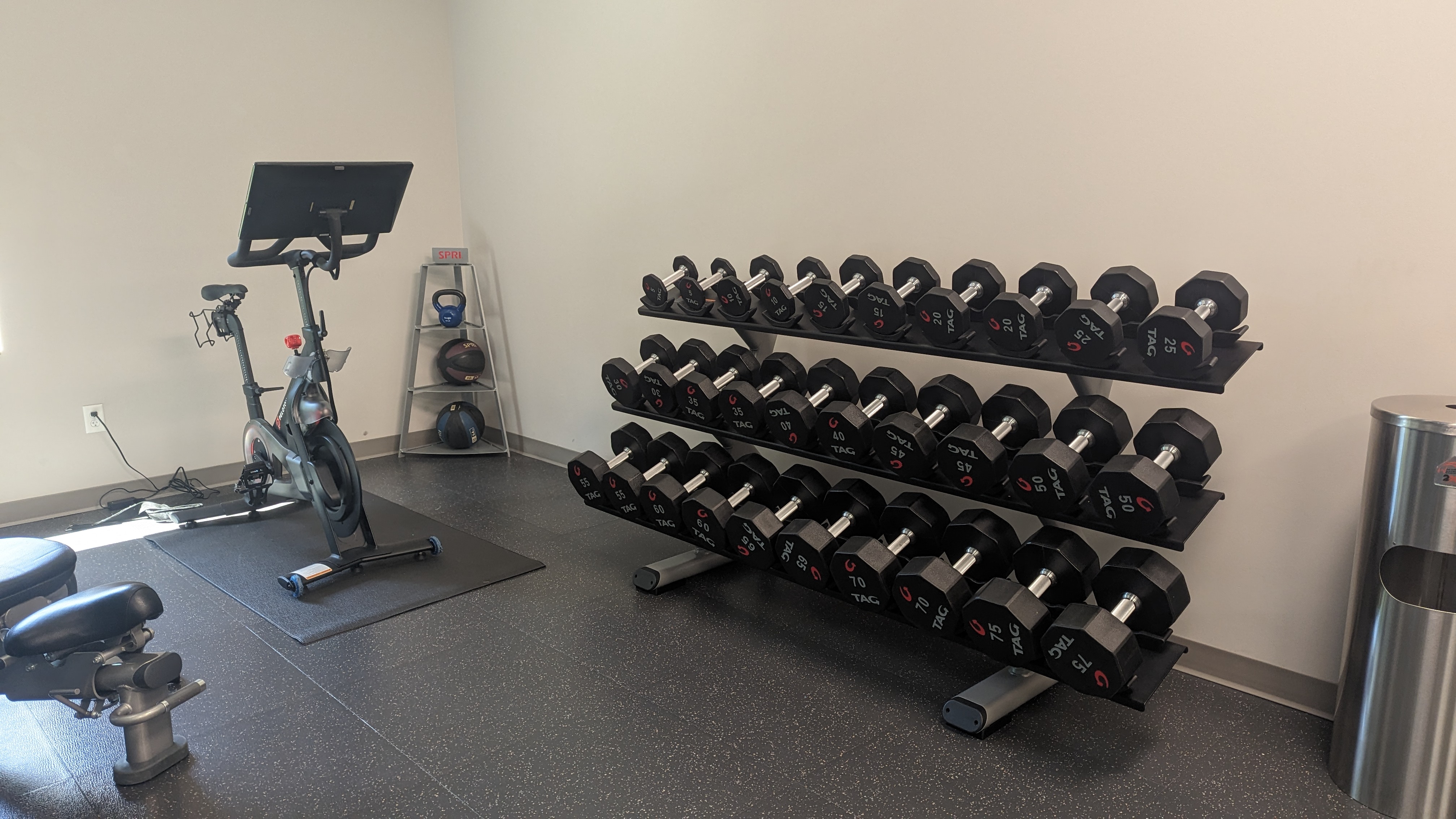 SunCoast Park Hotel Anaheim fitness center weight rack