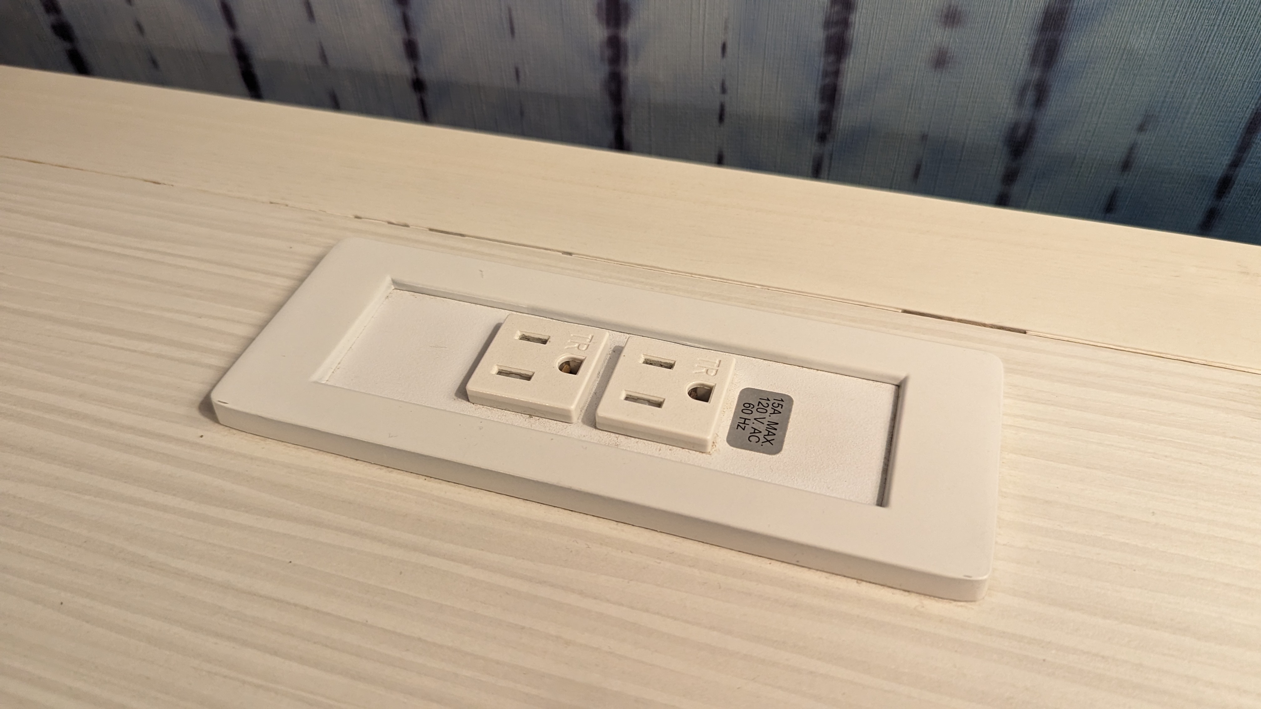 SunCoast Park Hotel Anaheim guestroom desk plugs