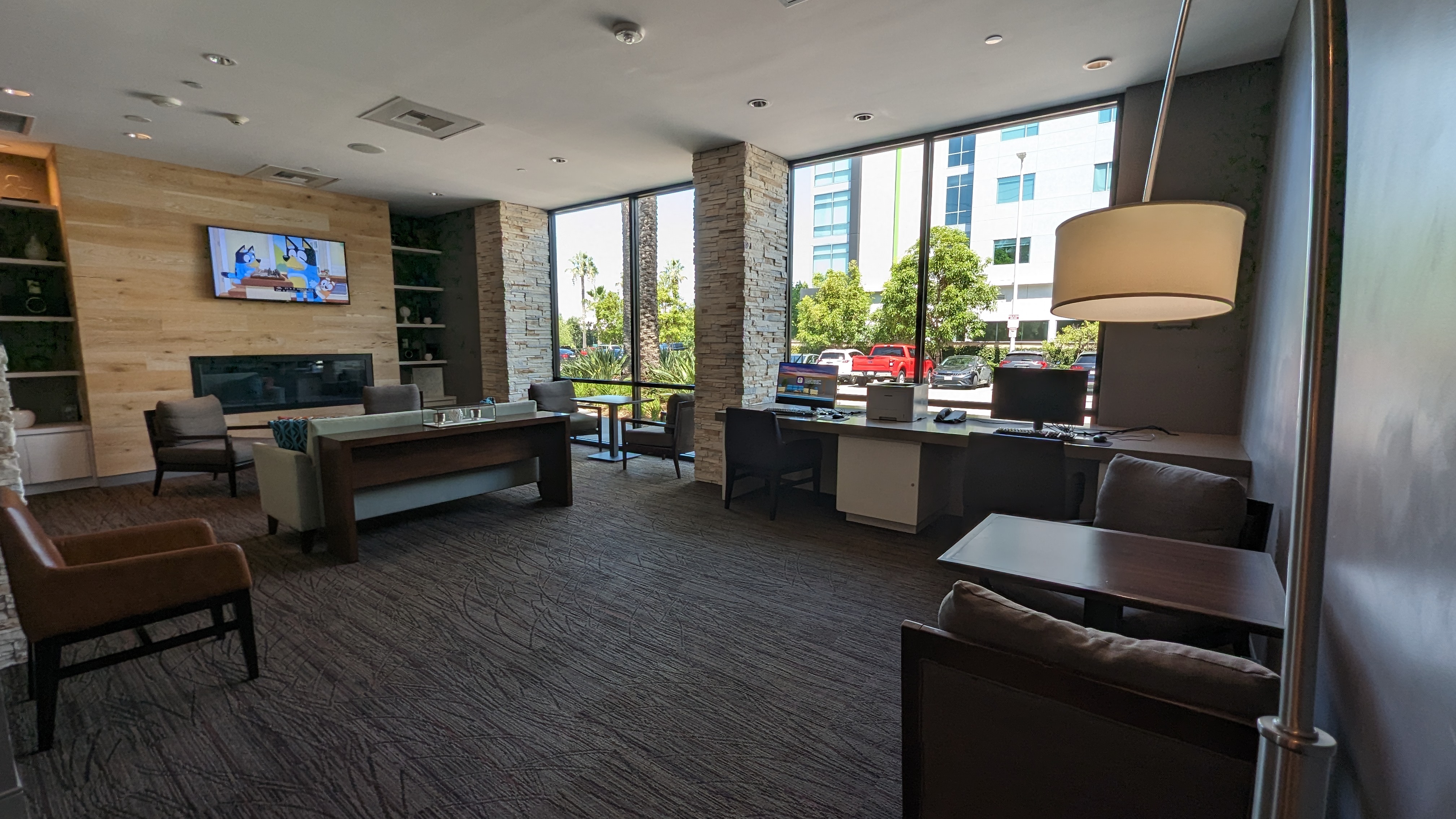 SunCoast Park Hotel Anaheim lobby entertainment seating