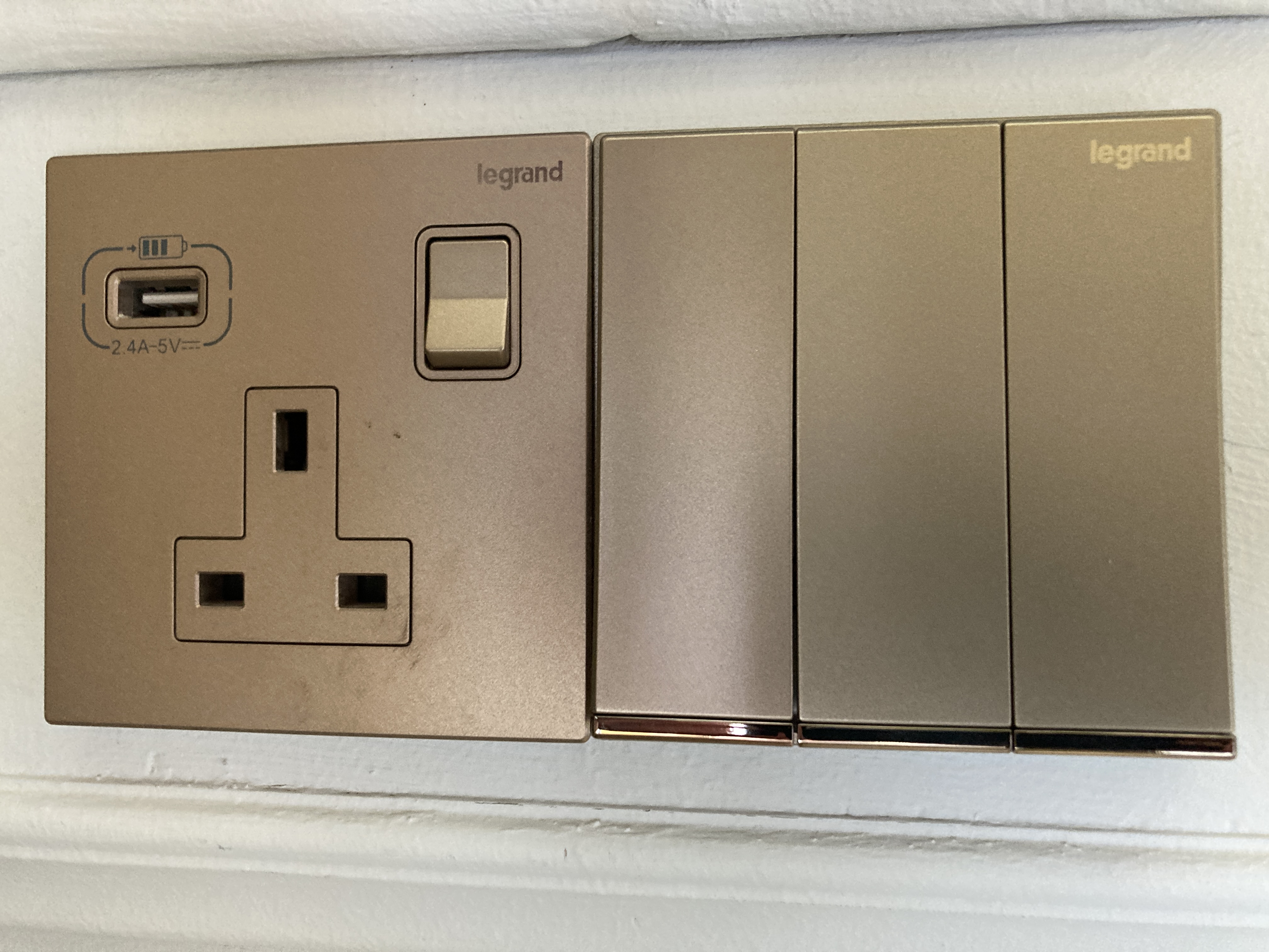 The Serangoon House Singapore Tribute Portfolio outlets and light switches