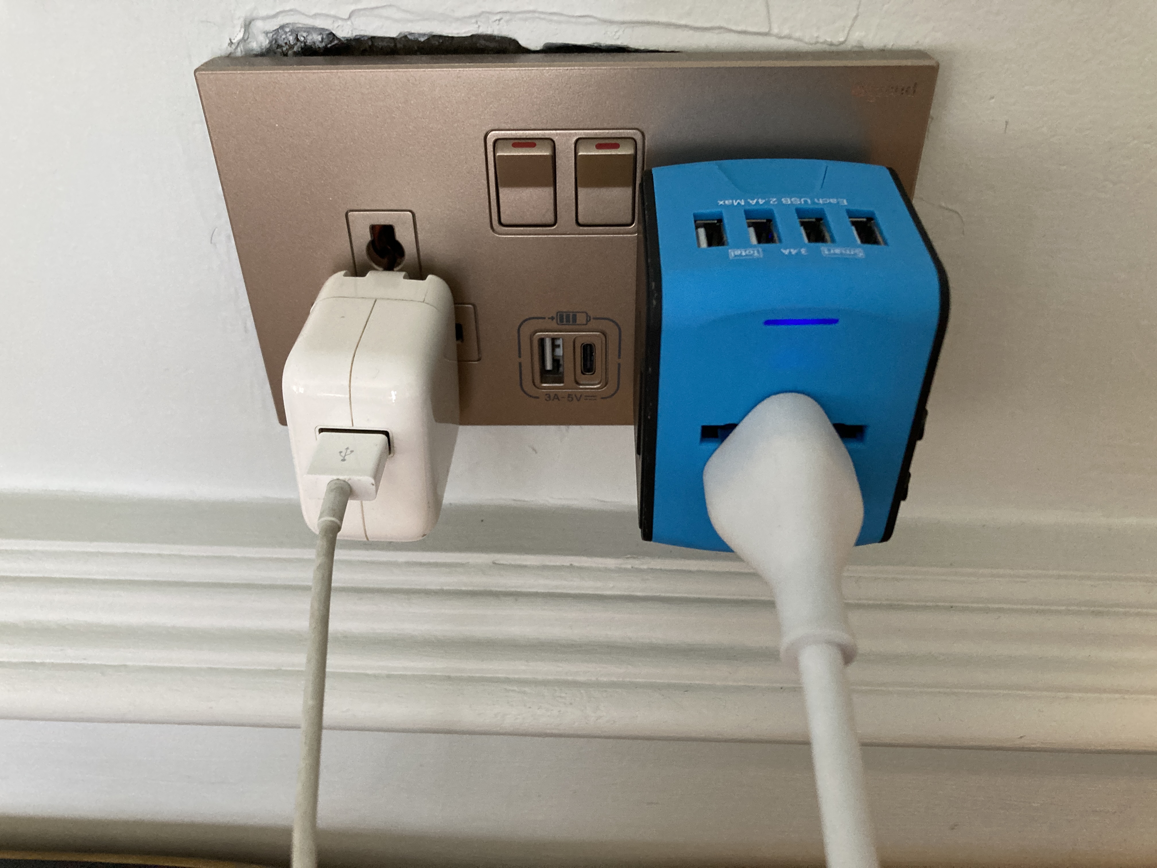 The Serangoon House Singapore Tribute Portfolio outlets with adapters