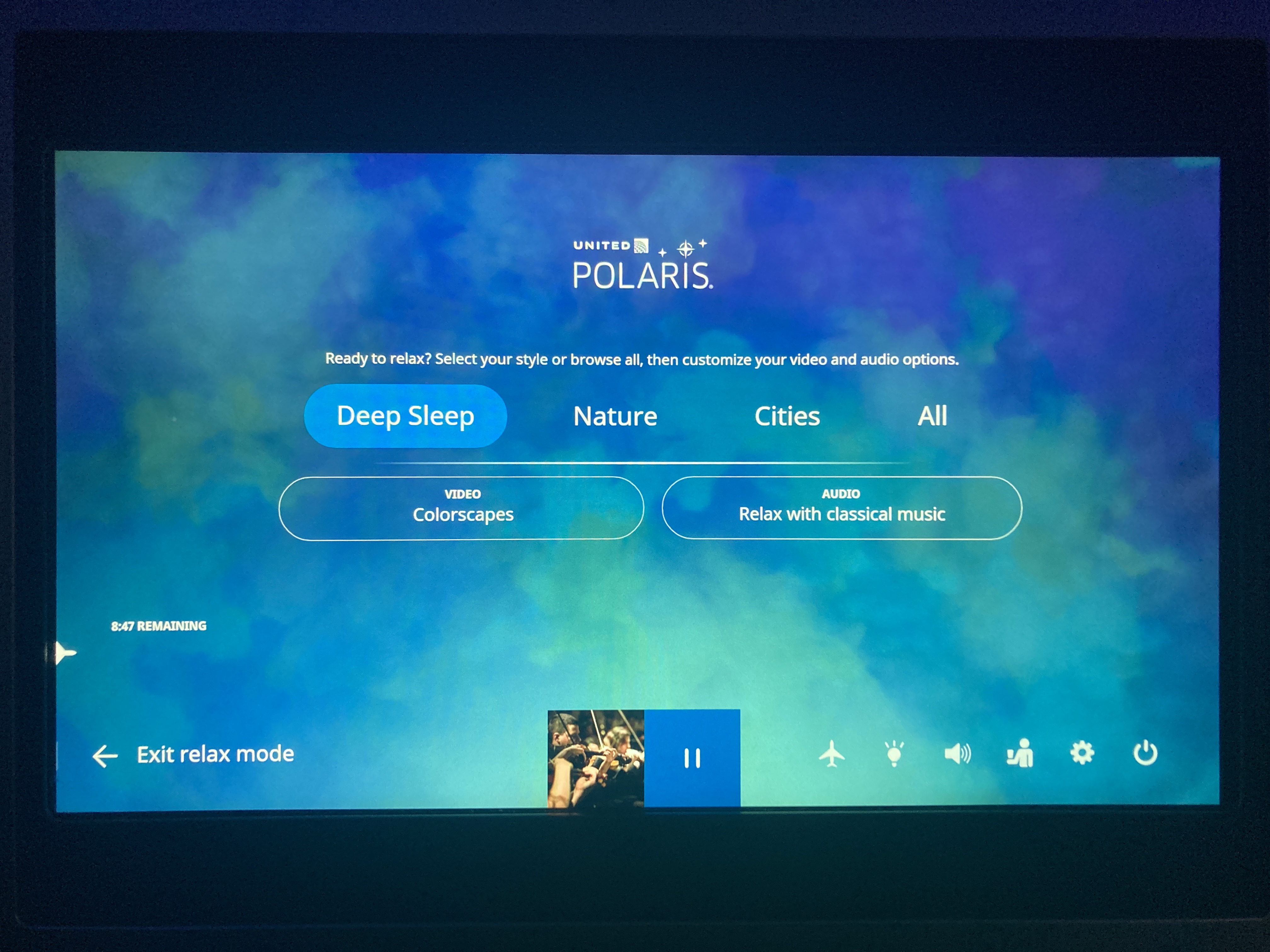 United Polaris business class 787 10 entertainment visualizations HND LAX