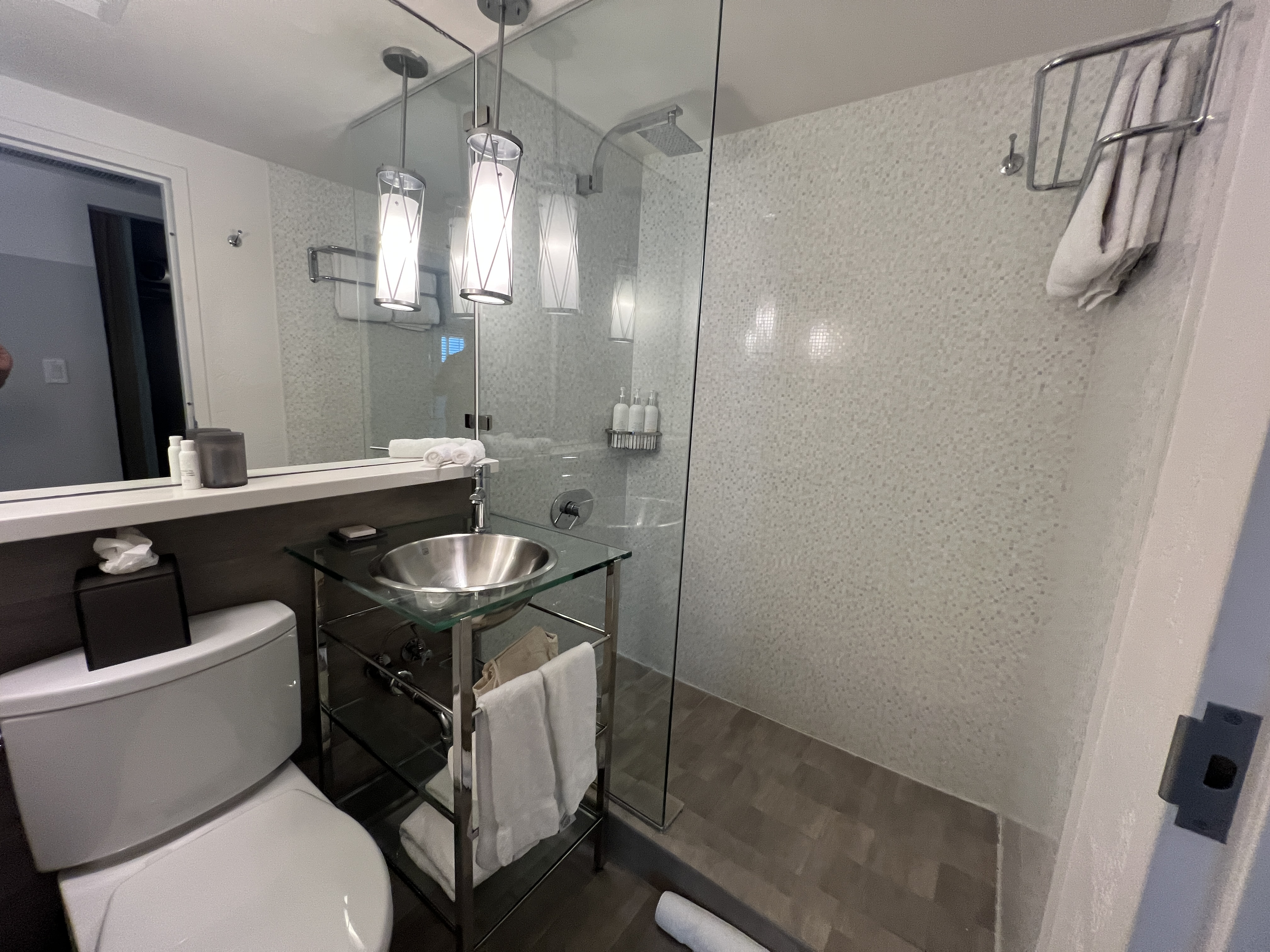 Kimpton Surfcomber renovated bathroom
