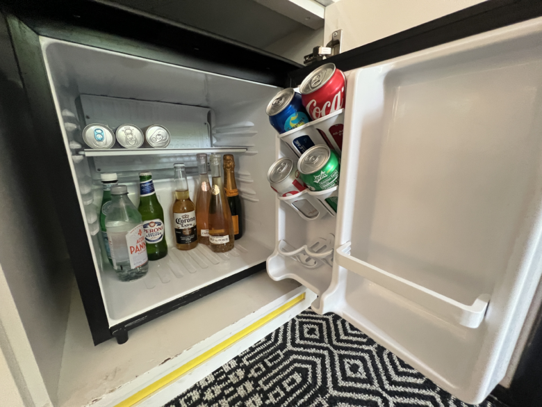 Kimpton Surfcomber minibar