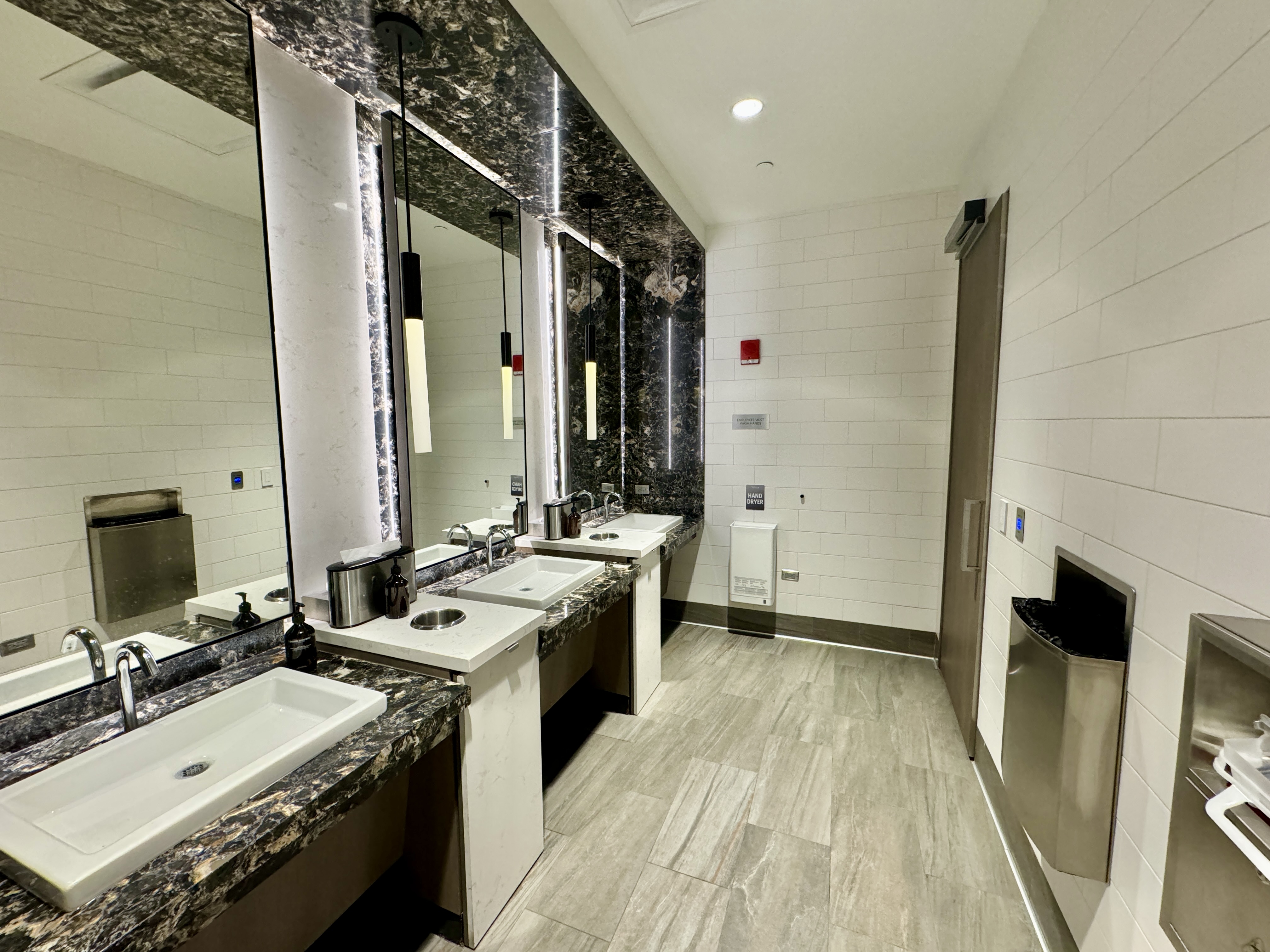 Air France 777 Business Class Sky Club Bathroom Air France 777 Business Class Sky Club Bathroom