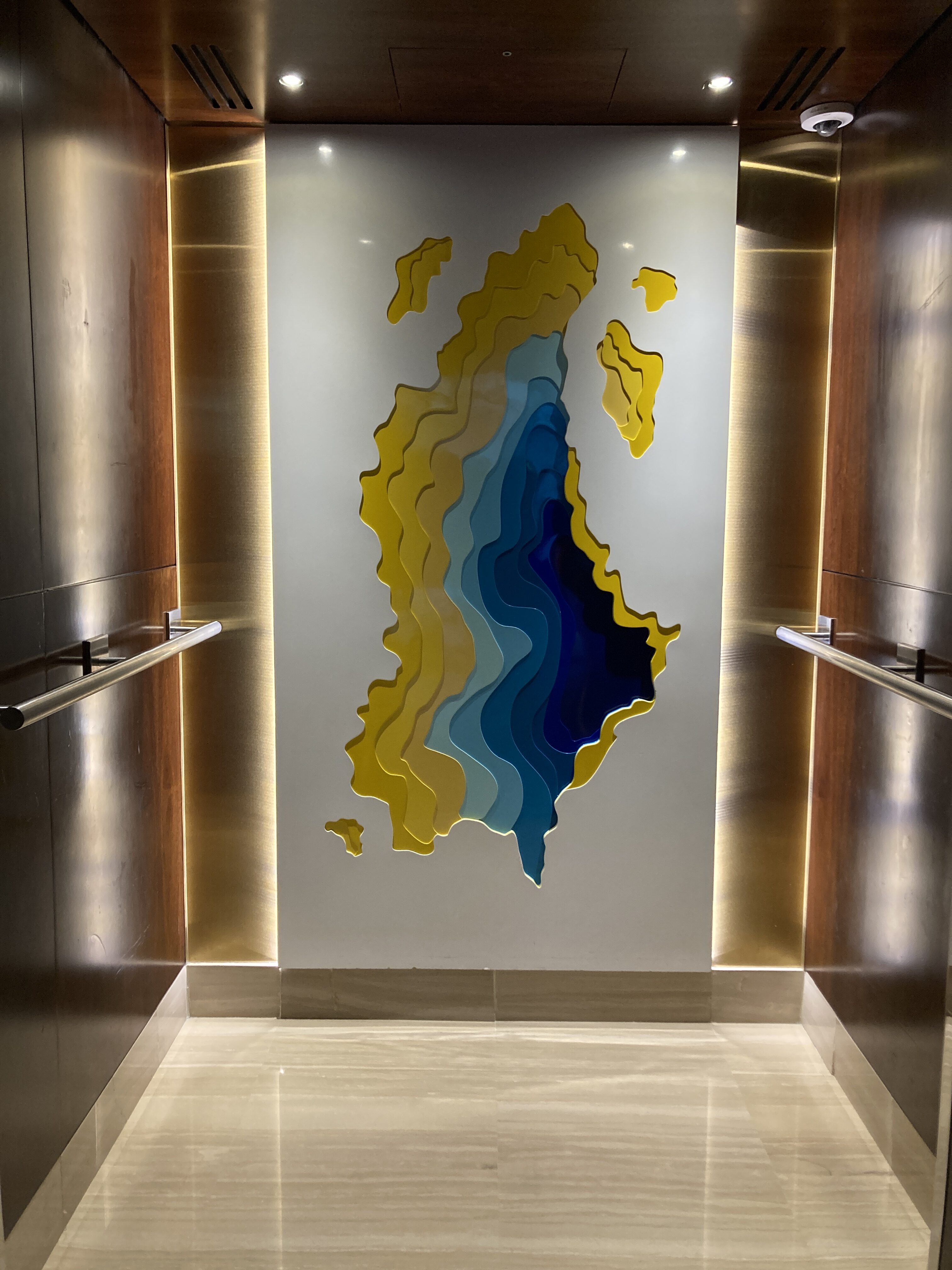 Andaz Capital Gate Abu Dhabi elevator