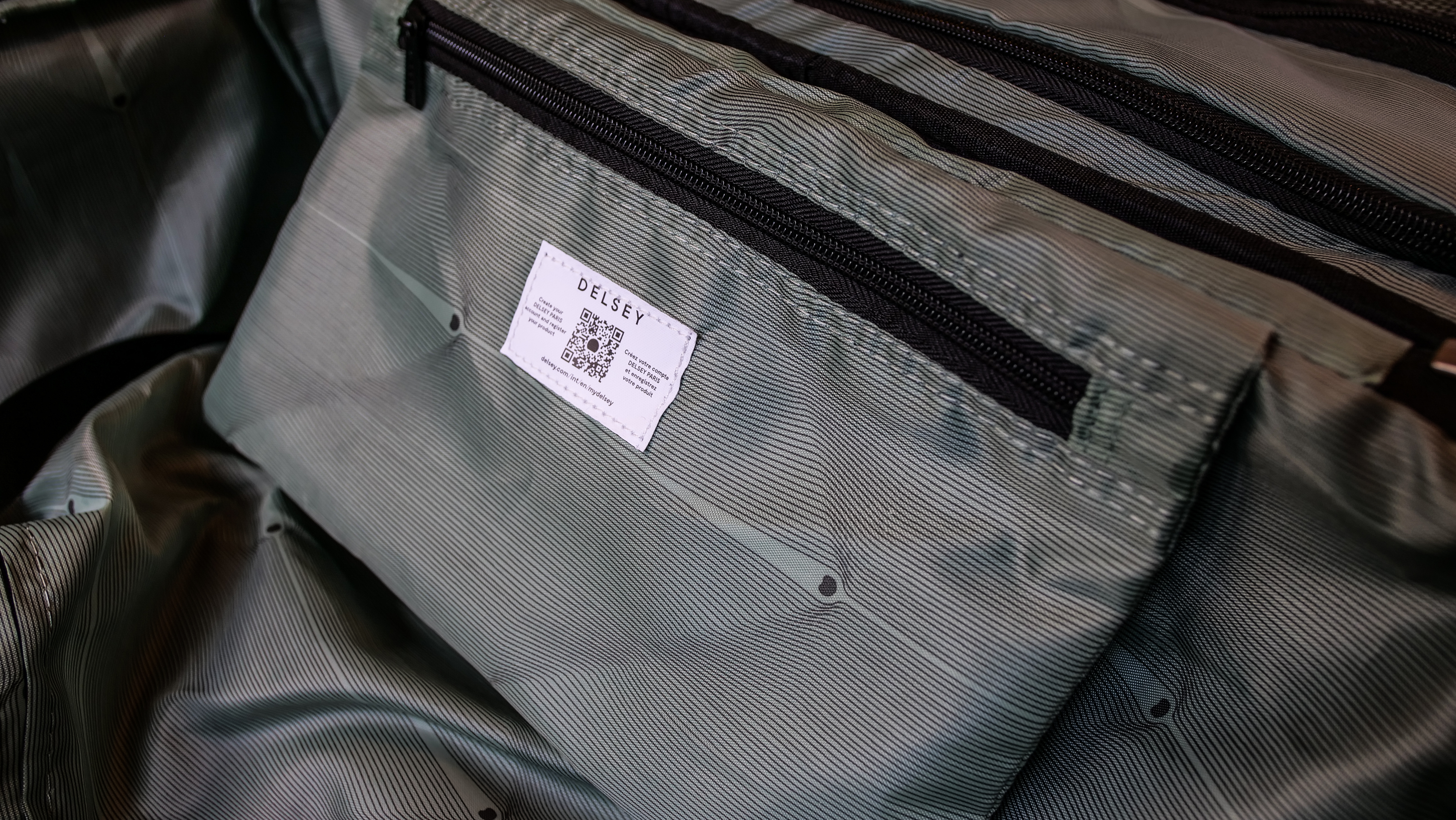 Delsey Sky Max interior pocket