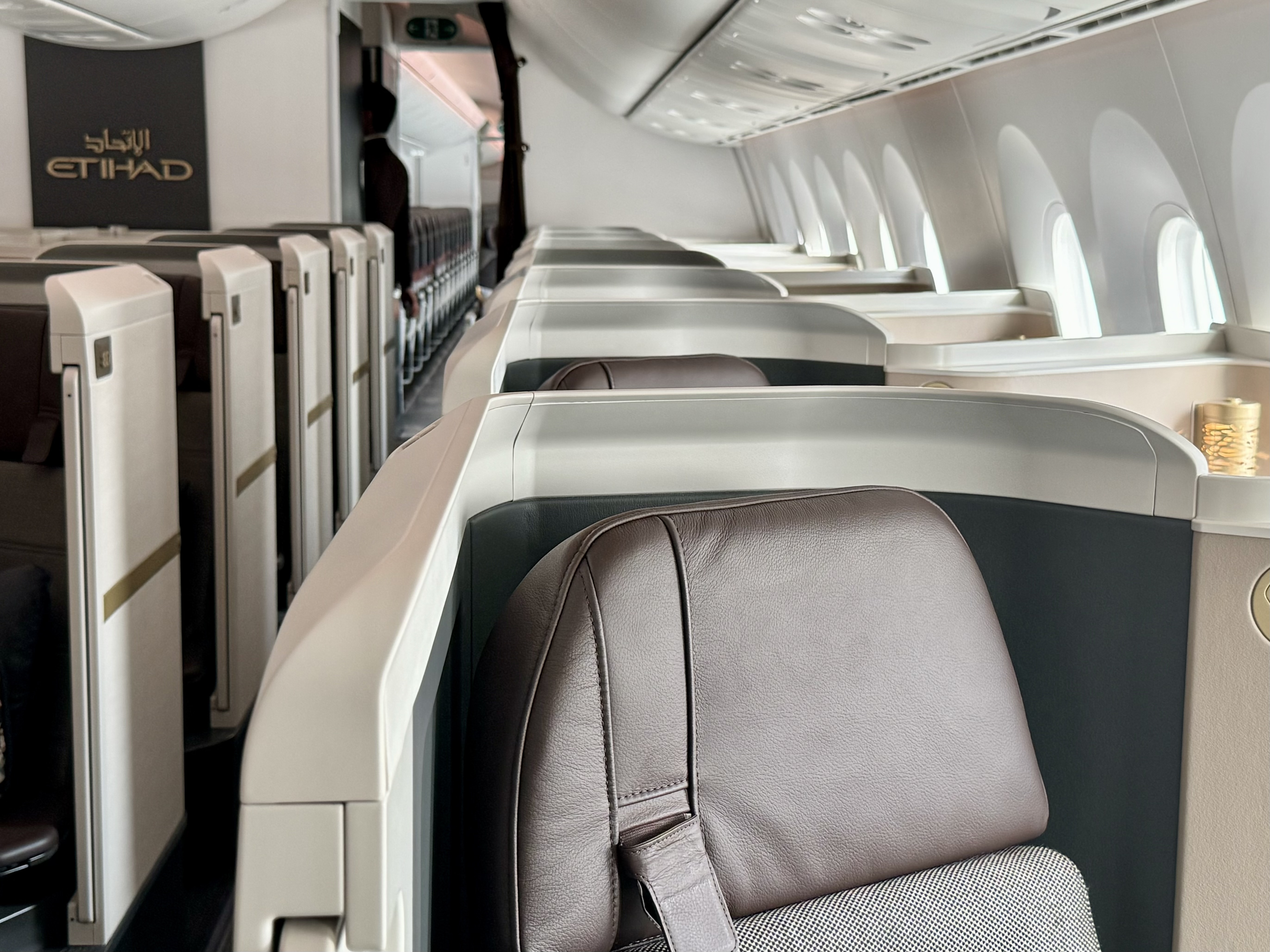 Etihad business class Inside the newest Etihad Boeing 789 with updated business and economy cabins