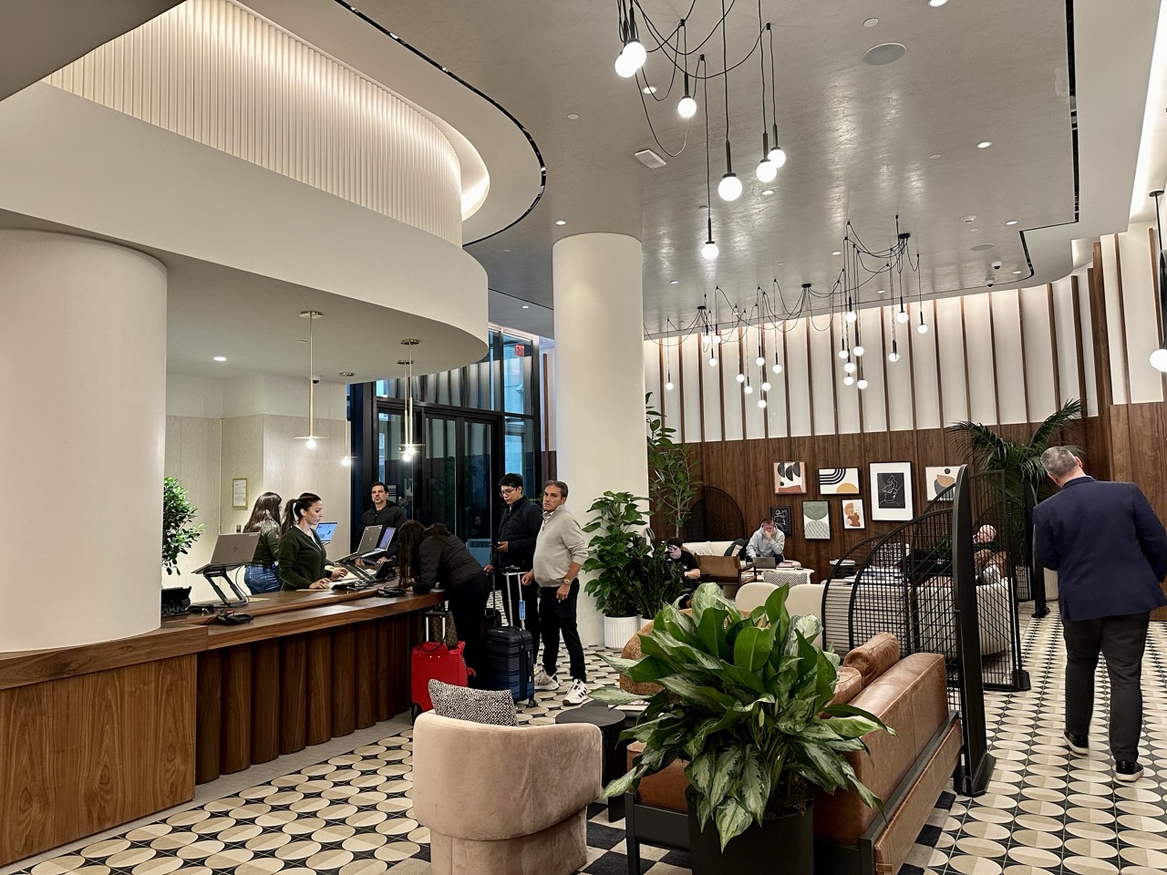 Motto Times Square lobby