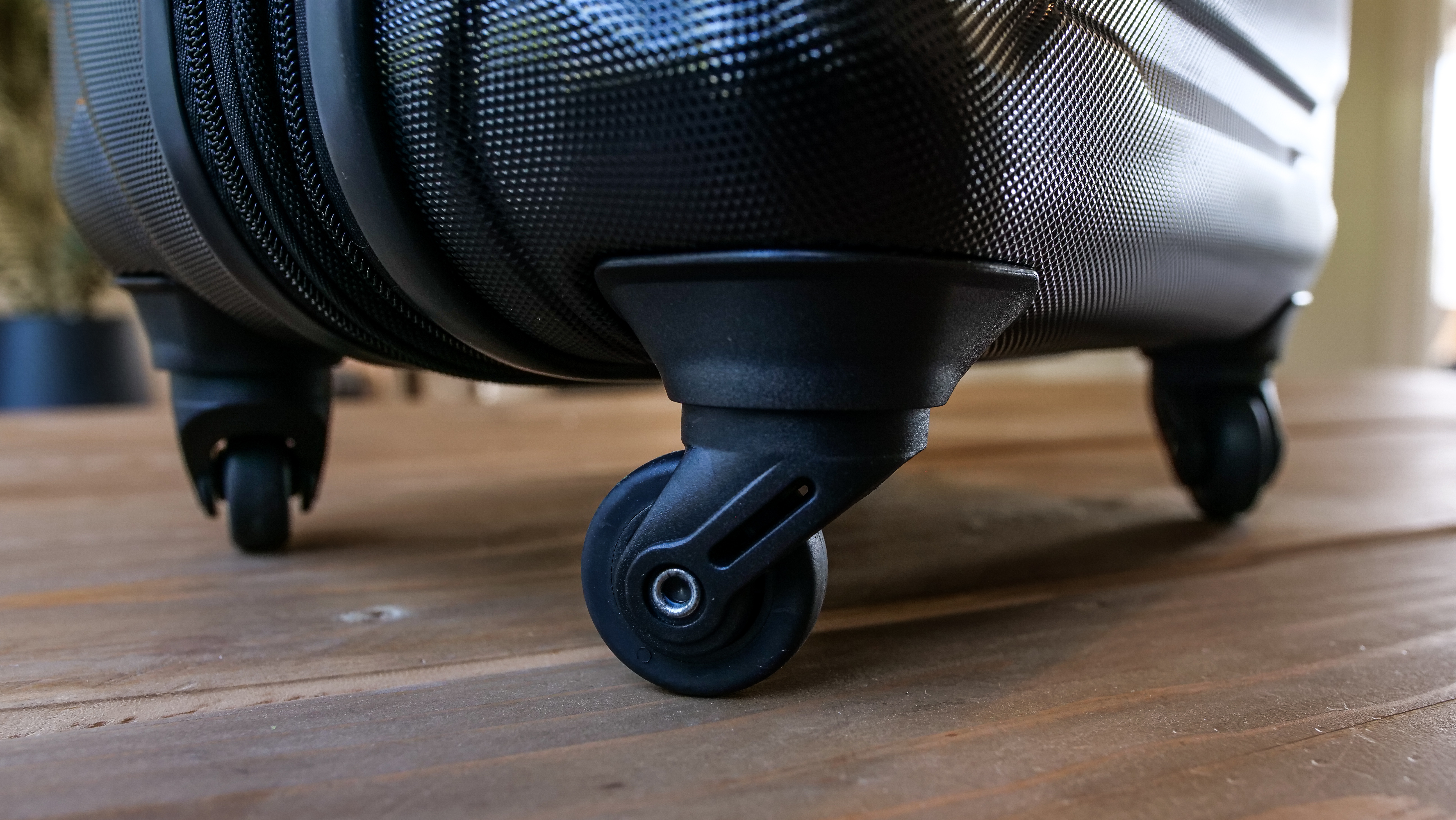 Samsonite Omni wheels Samsonite Omni wheels