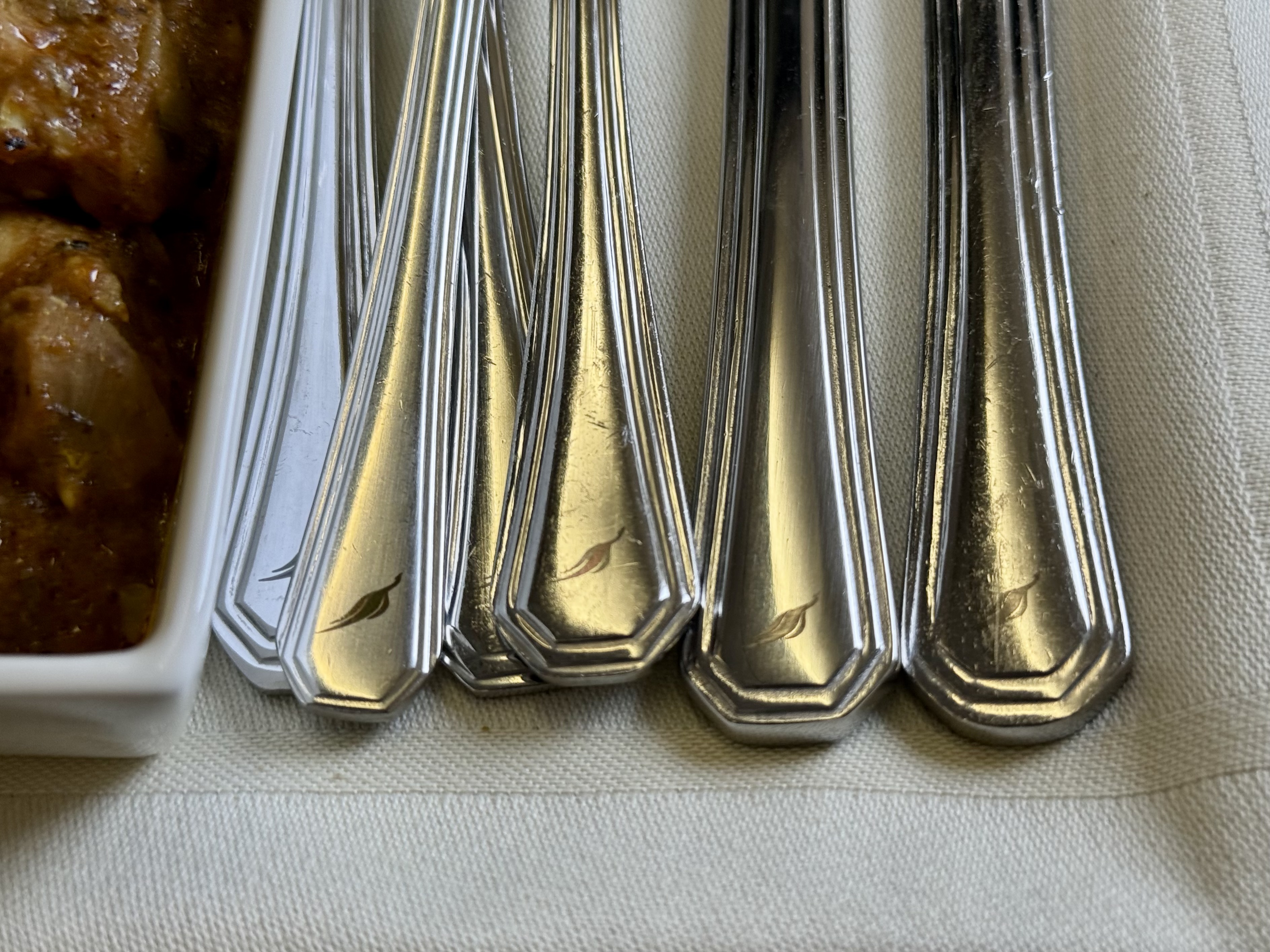 Sri Lankan A330 business class FnB cutlery
