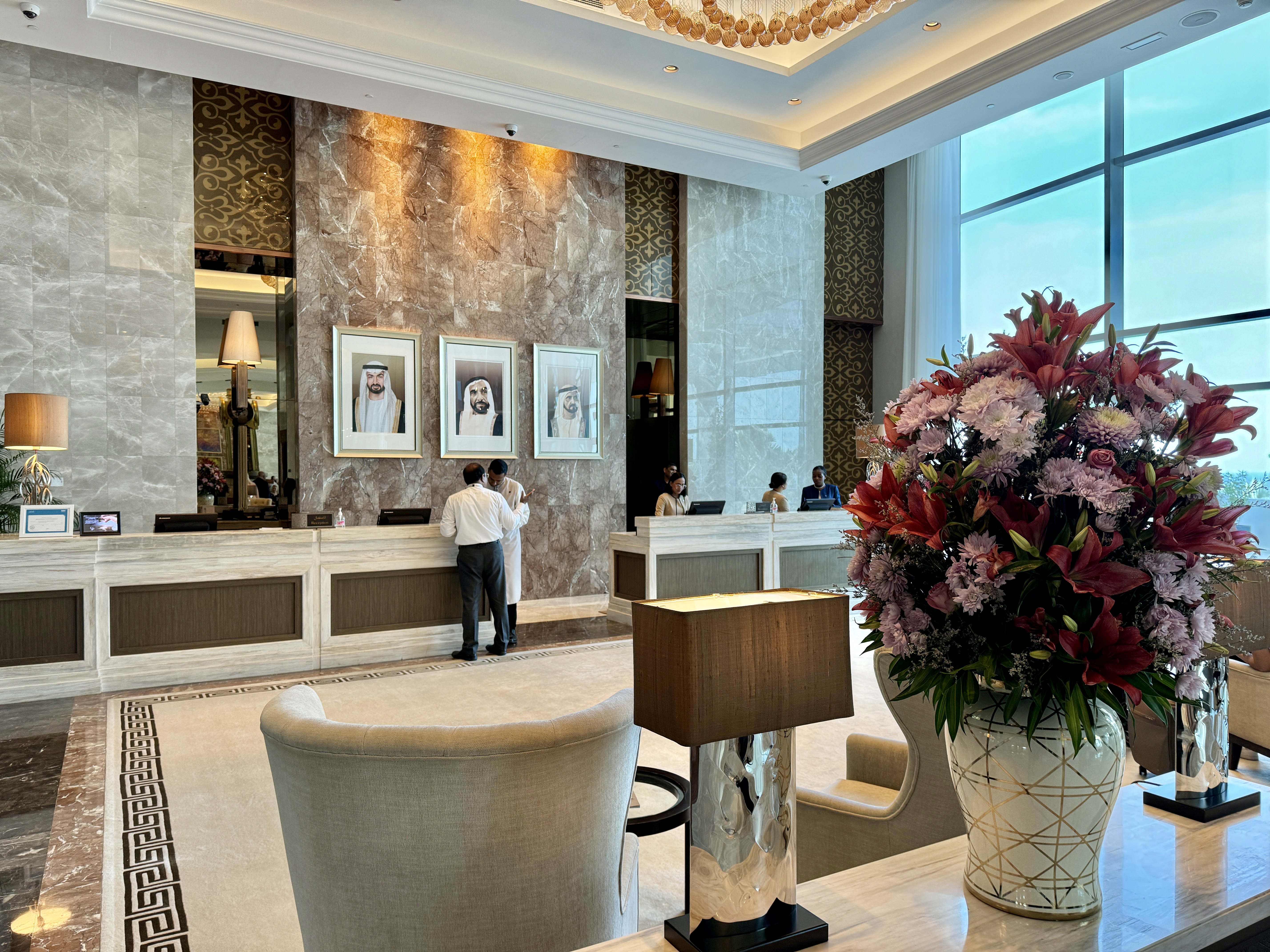 Waldorf Astoria Dubai Palm Jumeirah Check in Desks Waldorf Astoria Dubai Palm Jumeirah Check in Desks