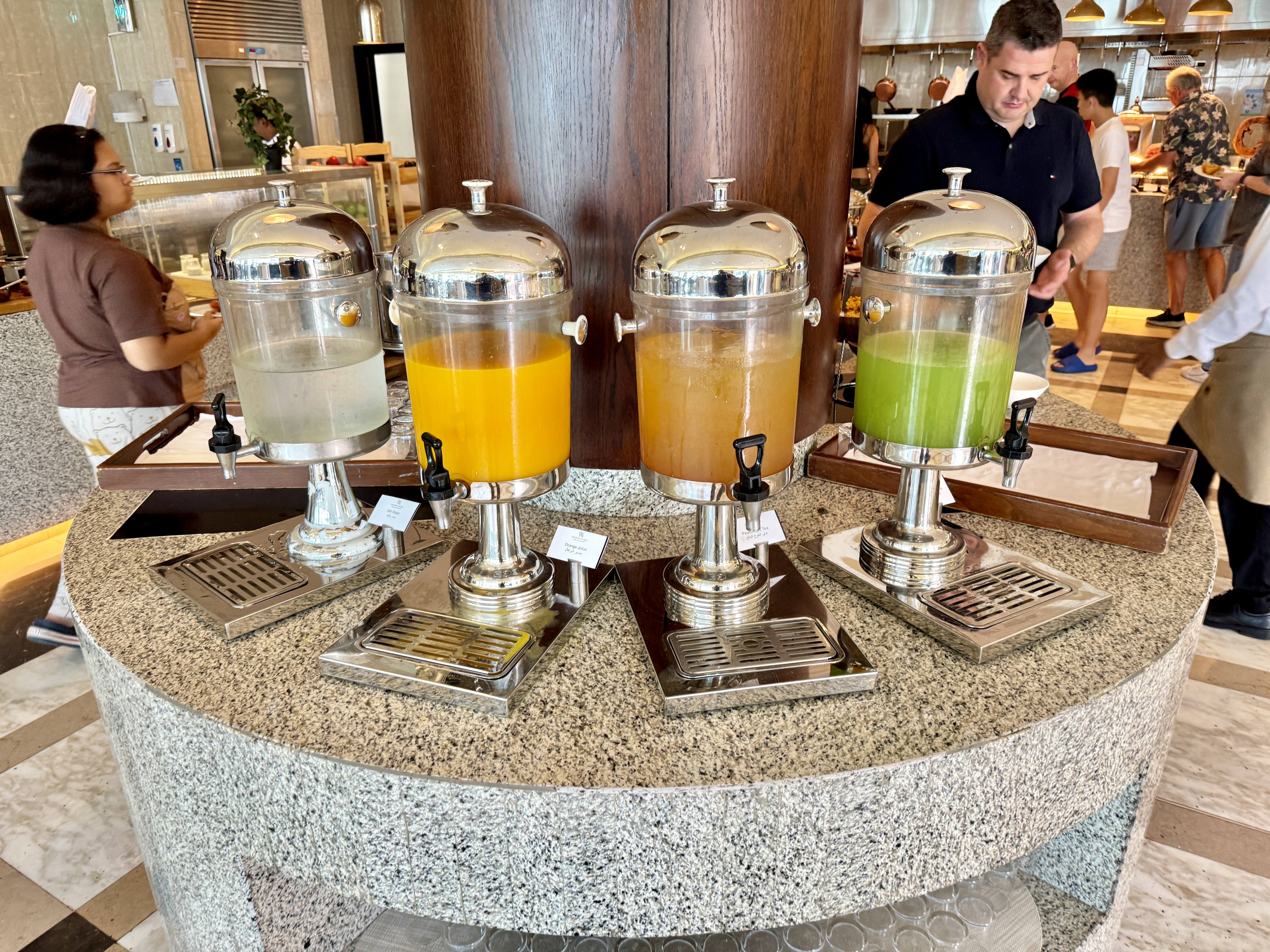Waldorf Astoria Dubai Palm Jumeirah Mezzerie Juice Station Waldorf Astoria Dubai Palm Jumeirah Mezzerie Juice Station
