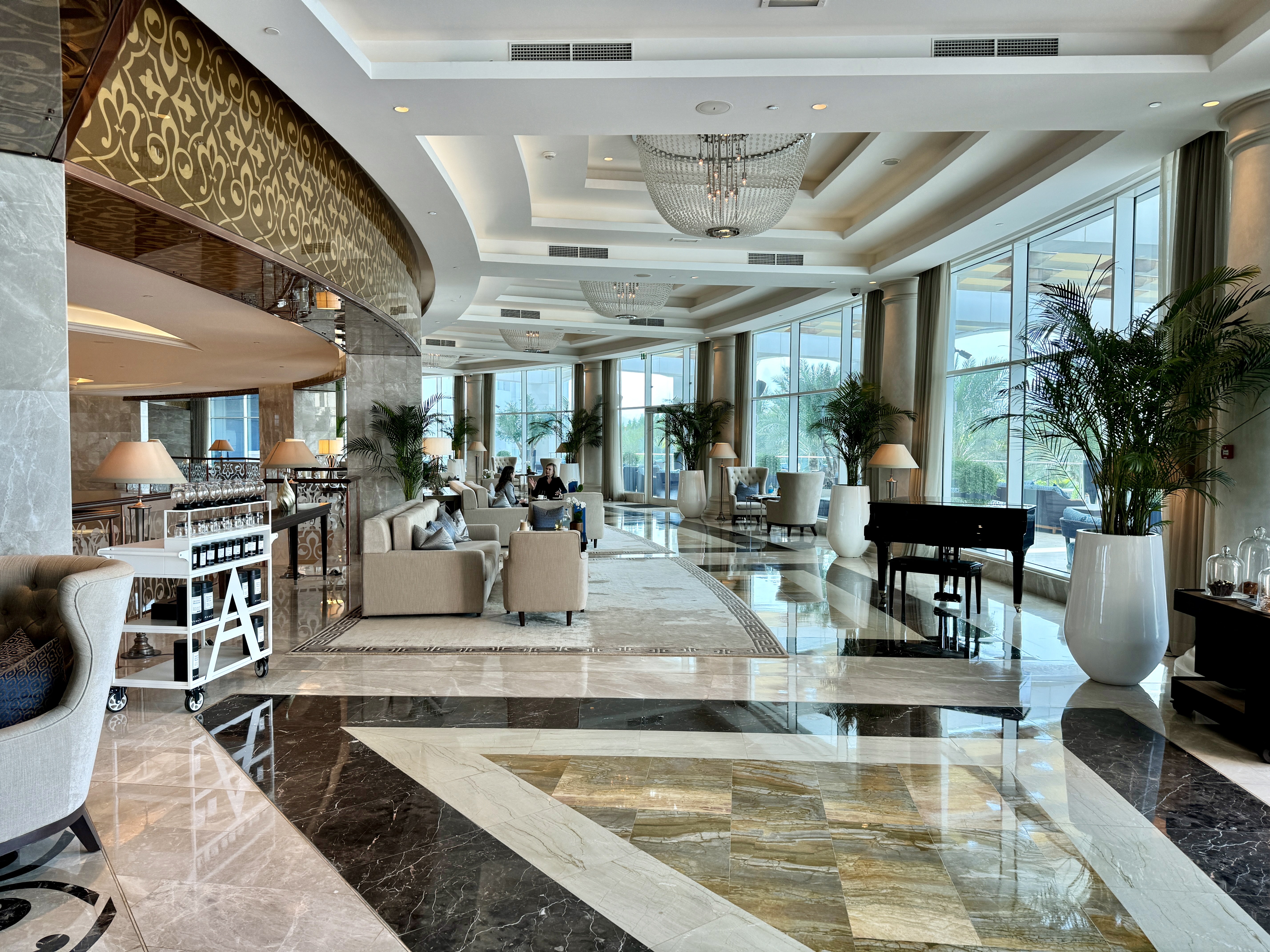 Waldorf Astoria Dubai Palm Jumeirah Peacock Alley Interior Seating Waldorf Astoria Dubai Palm Jumeirah Peacock Alley Interior Seating