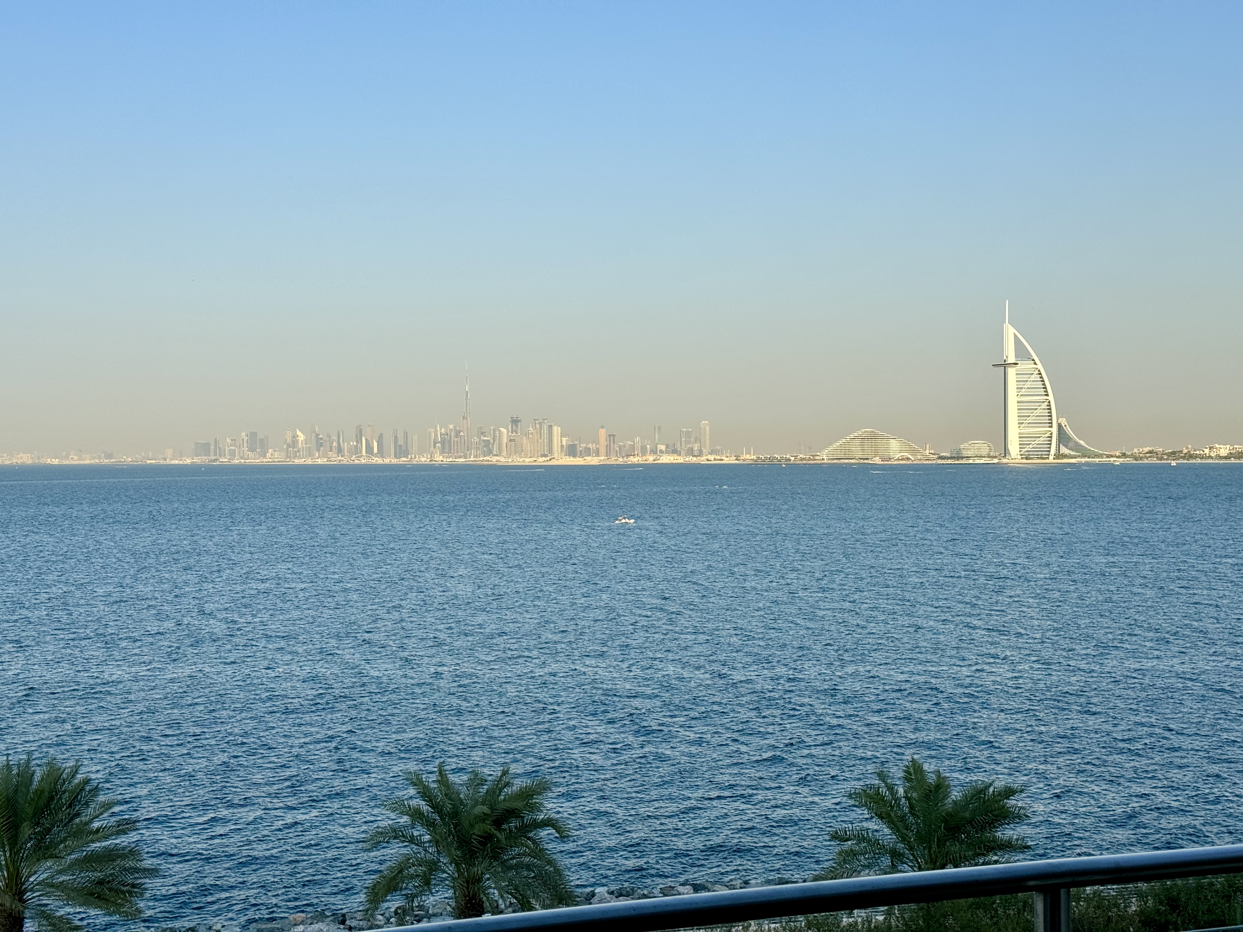 Waldorf Astoria Dubai Palm Jumeirah Skyline View Afternoon Waldorf Astoria Dubai Palm Jumeirah Skyline View Afternoon