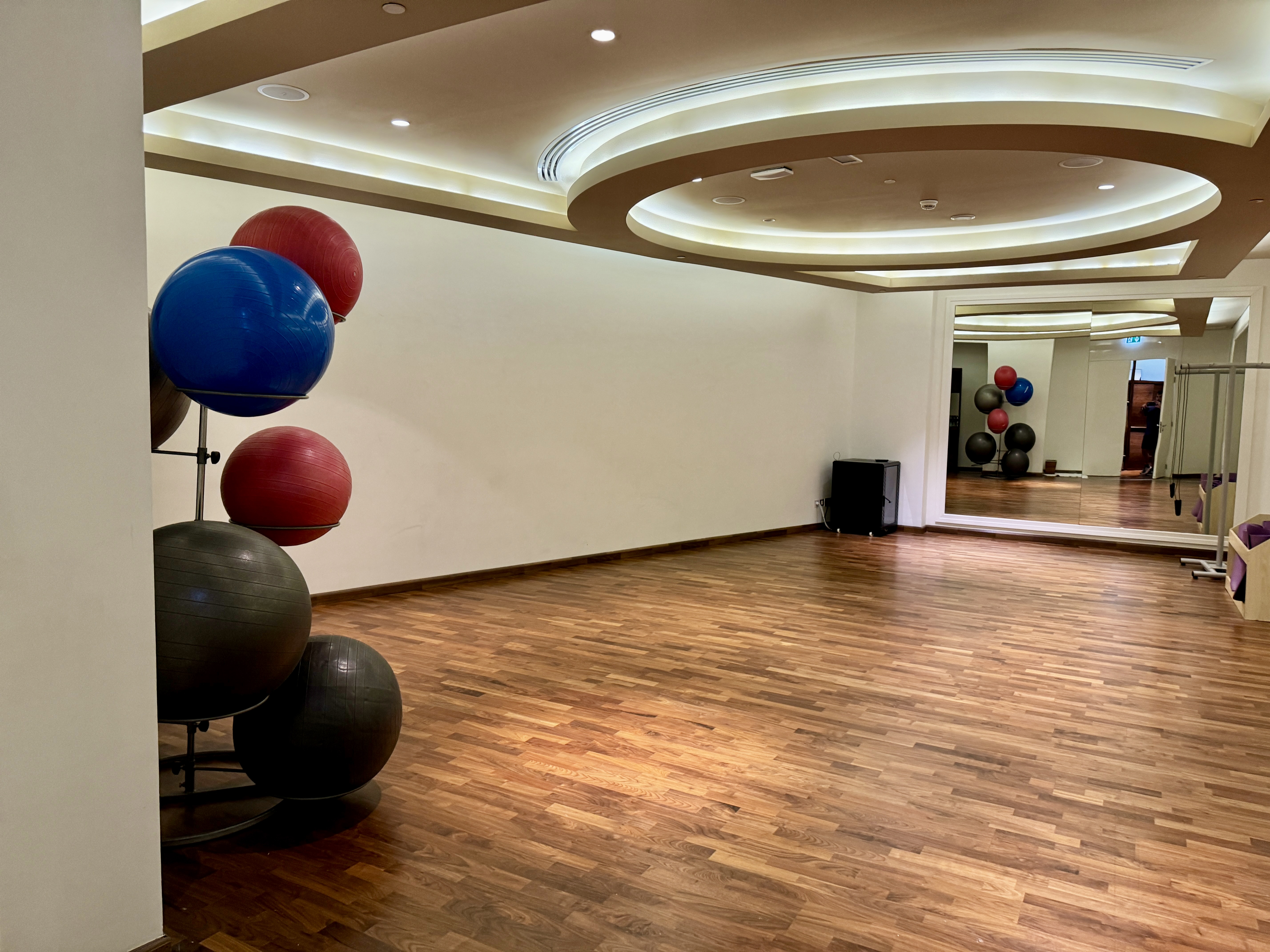Waldorf Astoria Dubai Palm Jumeirah Yoga Studio Waldorf Astoria Dubai Palm Jumeirah Yoga Studio