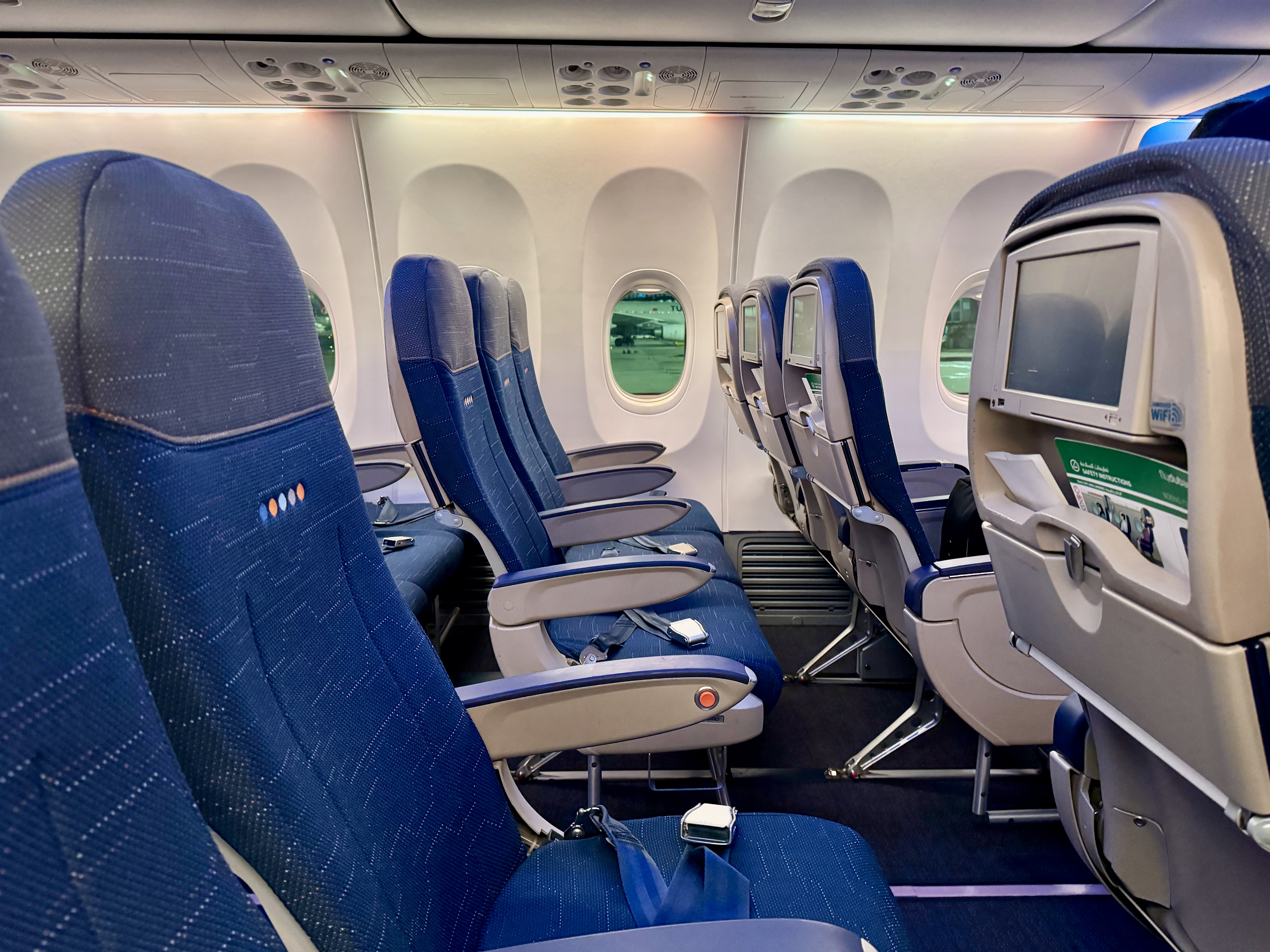 flydubai 737 800 economy seats flydubai 737 800 economy seats