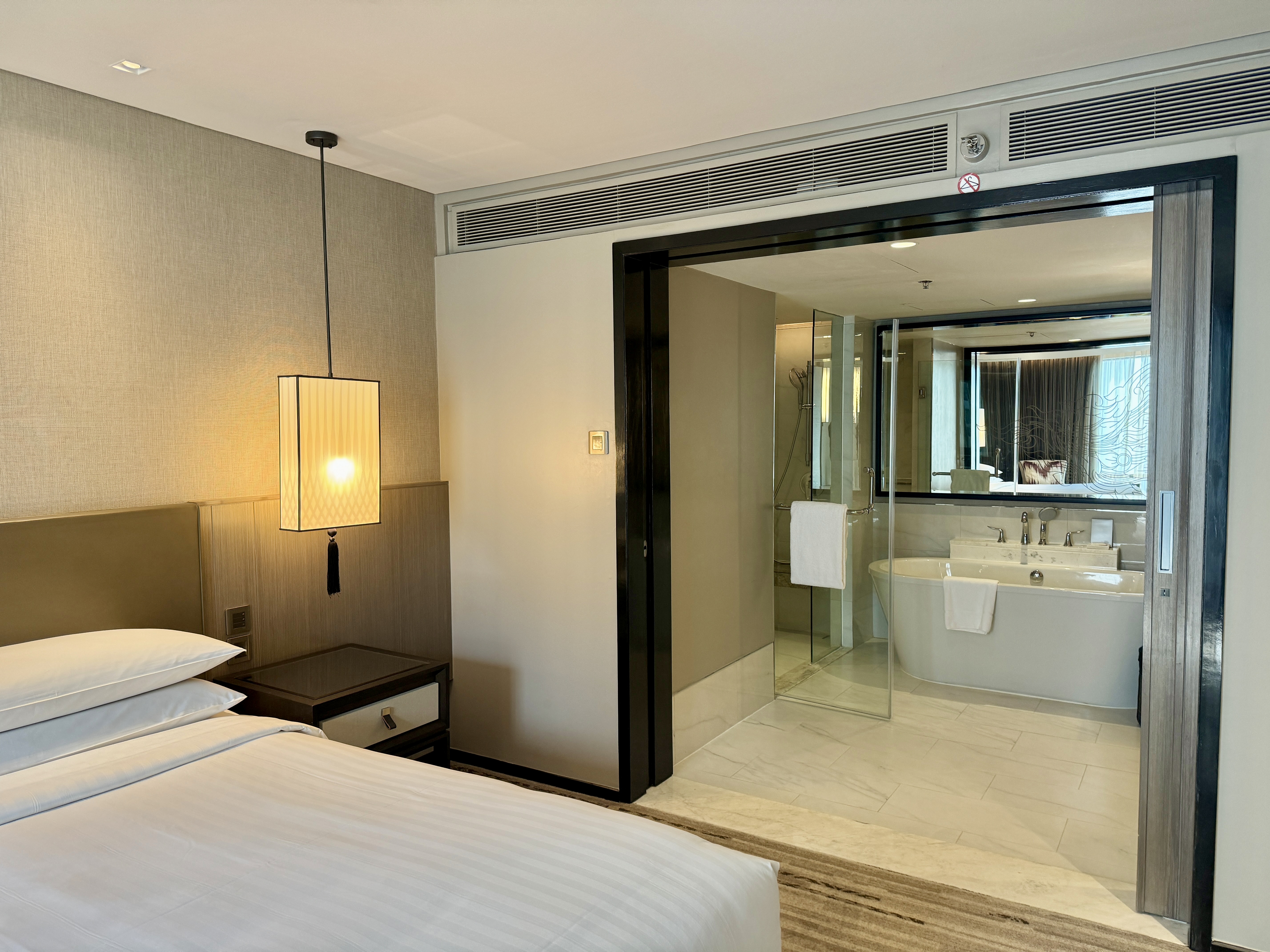 Bangkok Marriott Marquis Bathroom Entrance From Room Bangkok Marriott Marquis Bathroom Entrance From Room
