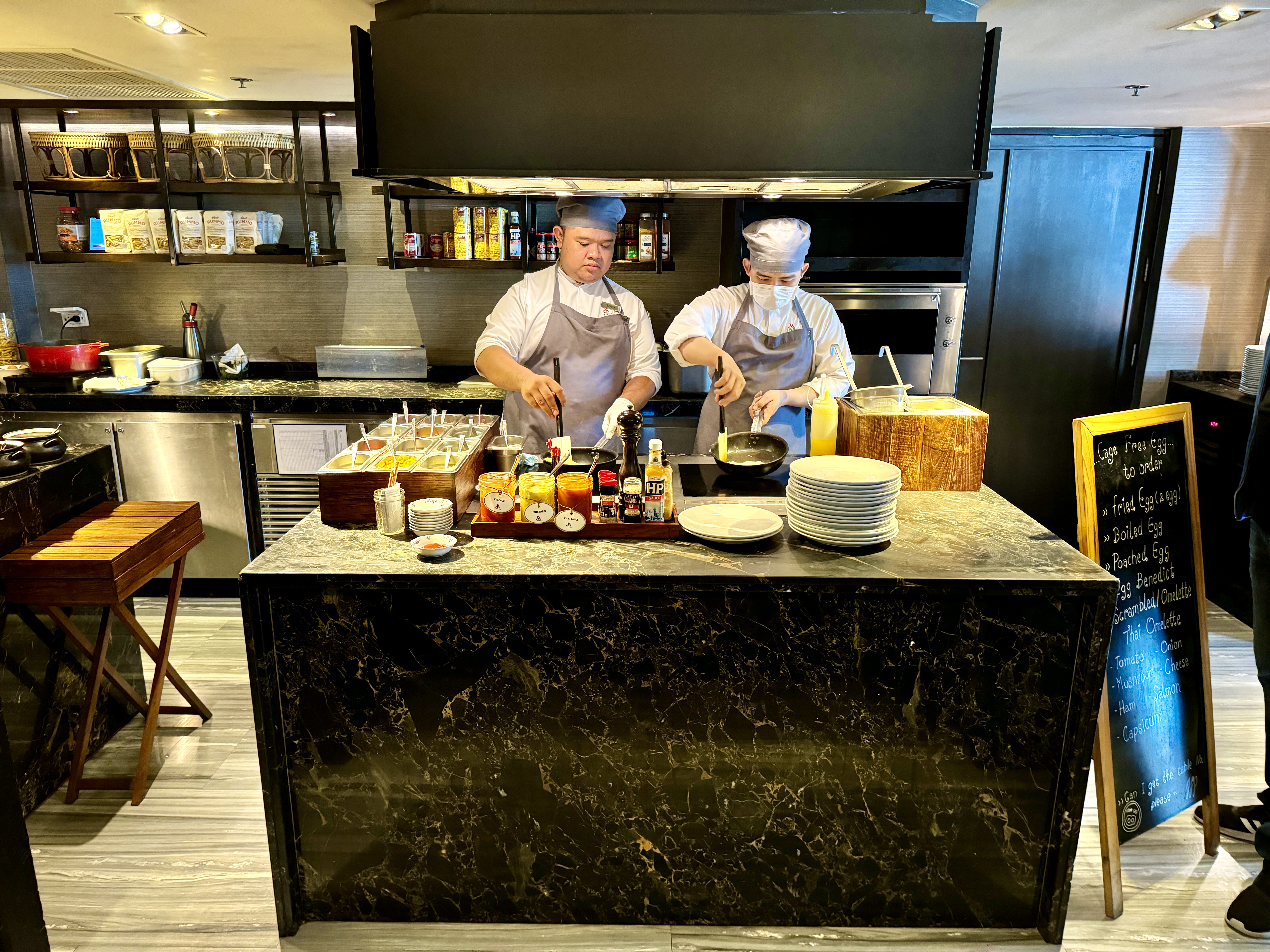 Bangkok Marriott Marquis M Club DIY Eggs Bangkok Marriott Marquis M Club DIY Eggs